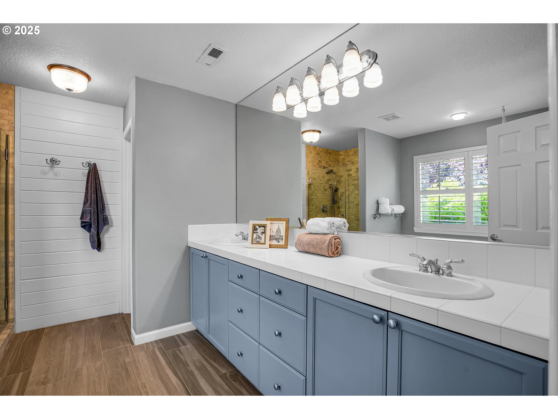 3823 NW TUSTIN RANCH DR