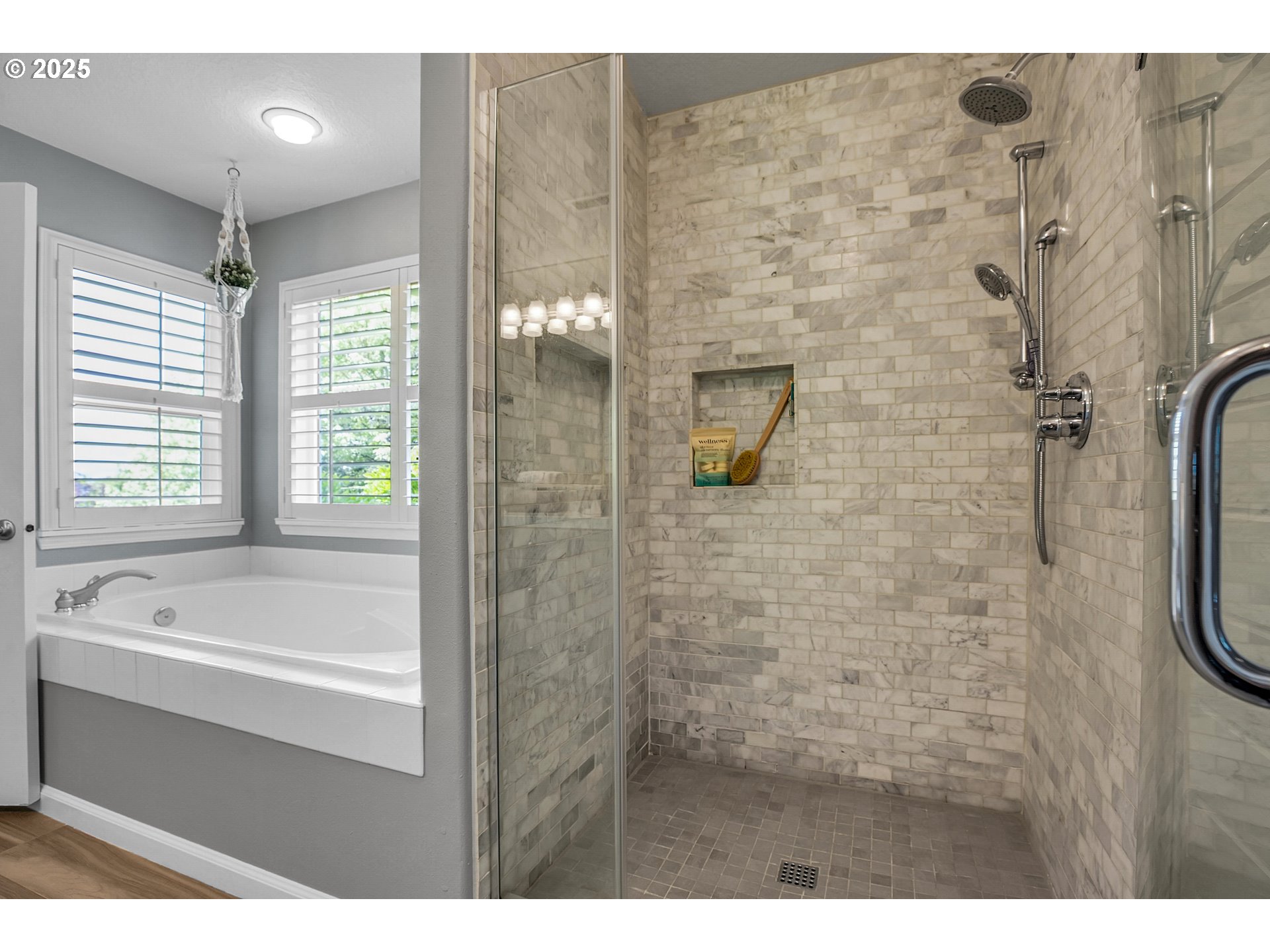 3823 NW TUSTIN RANCH DR