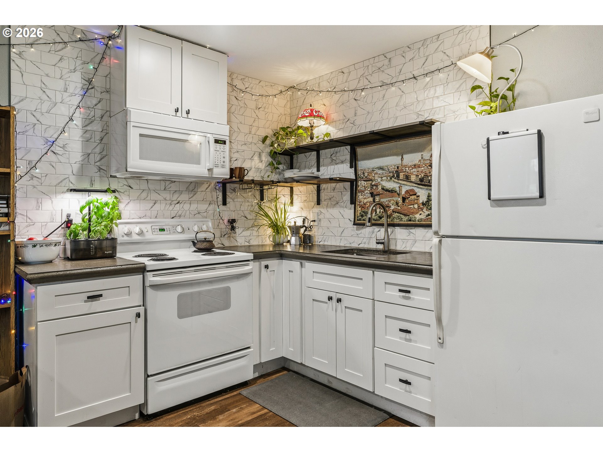 11937 NE HOLLADAY ST