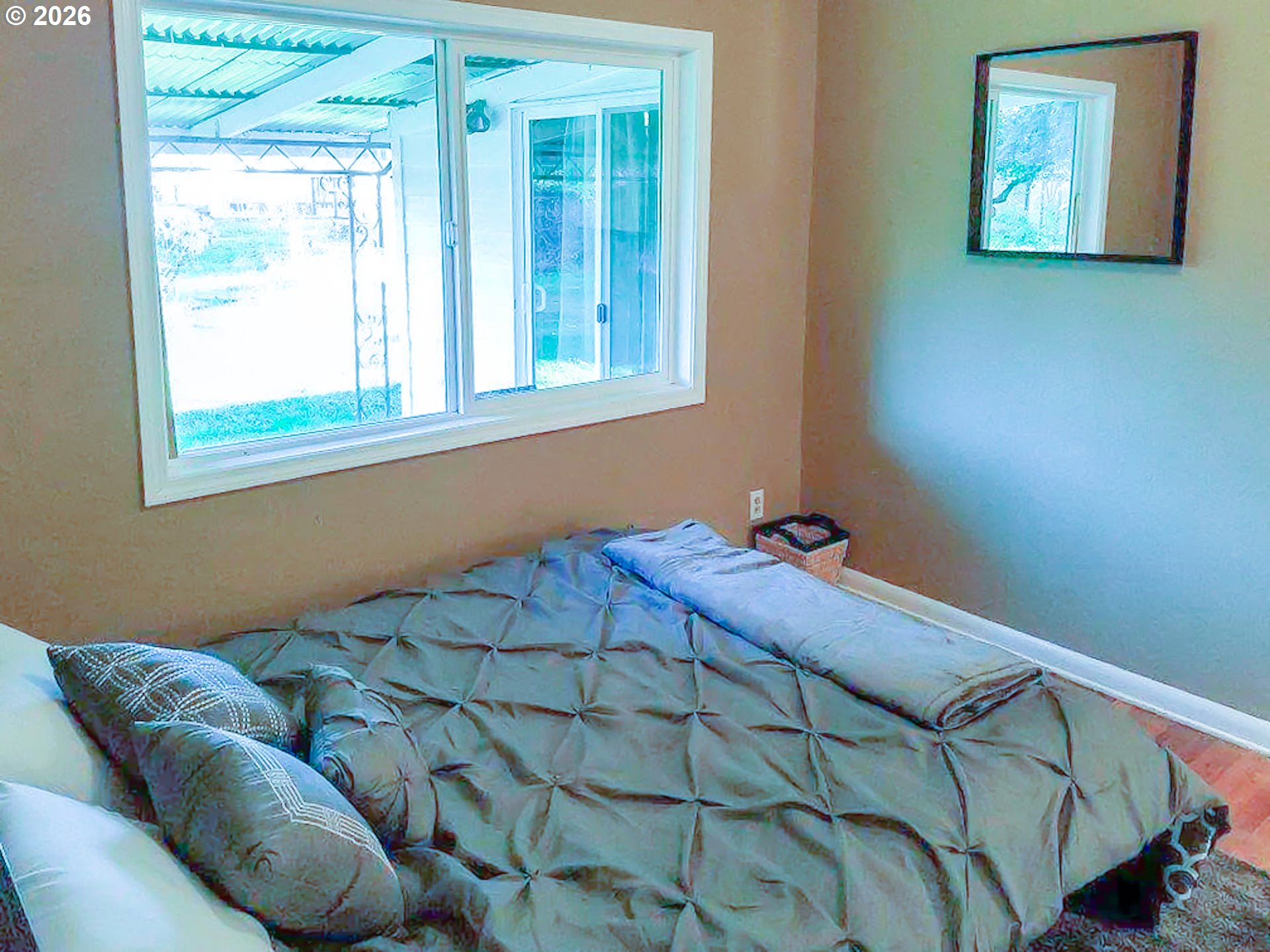 11937 NE HOLLADAY ST