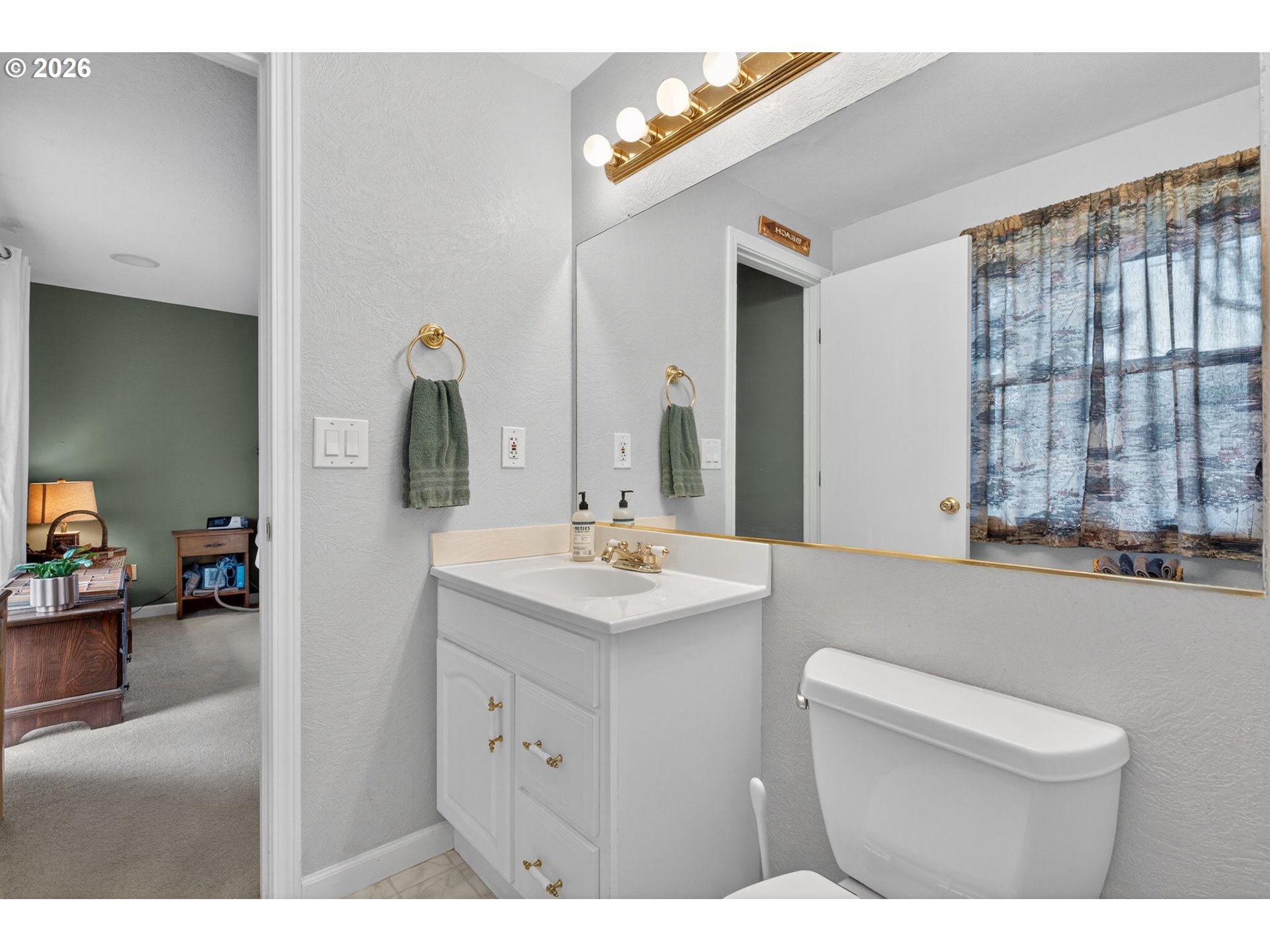 177 NE 34TH CT