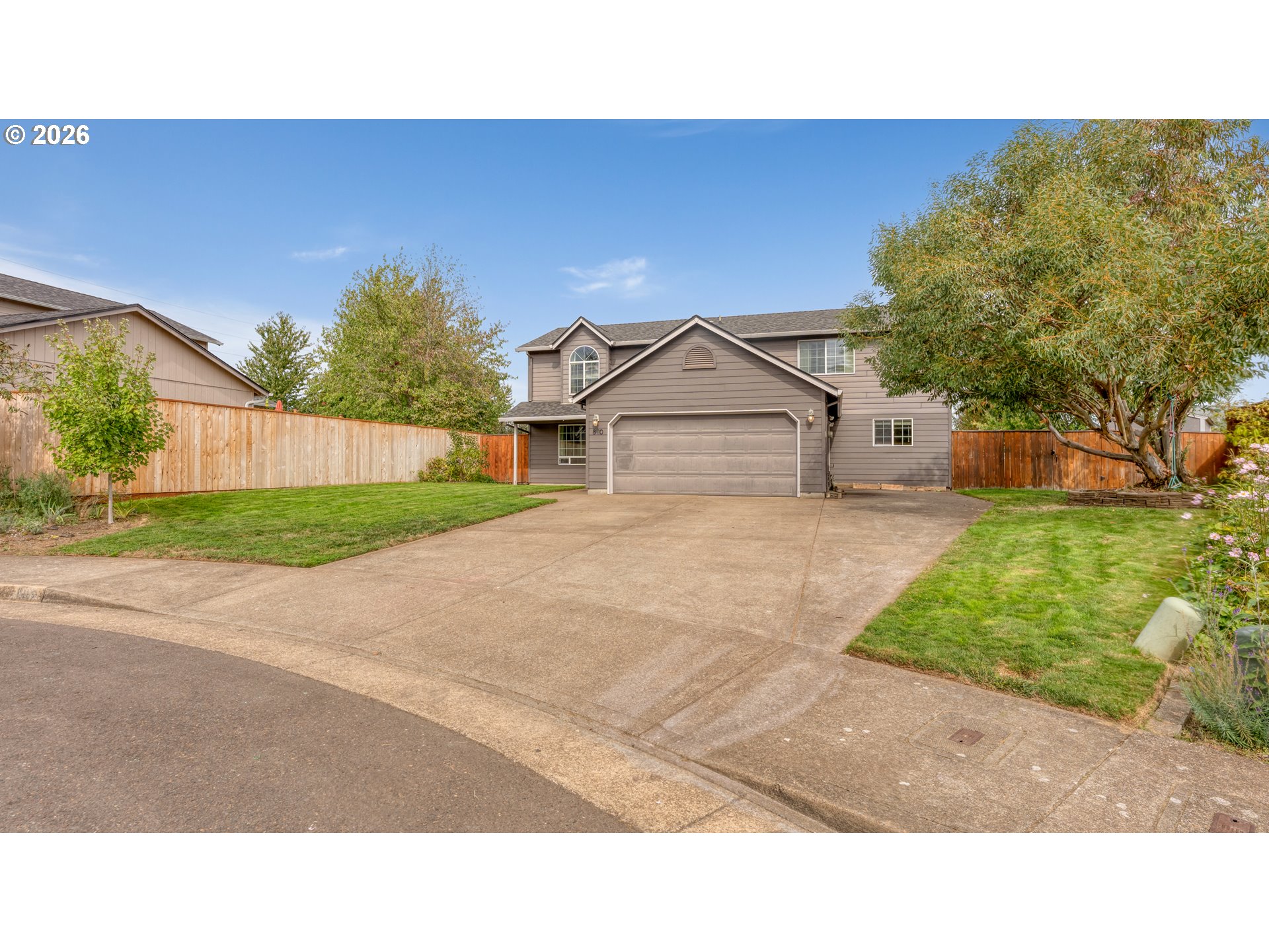 8110 DAPHNE CT