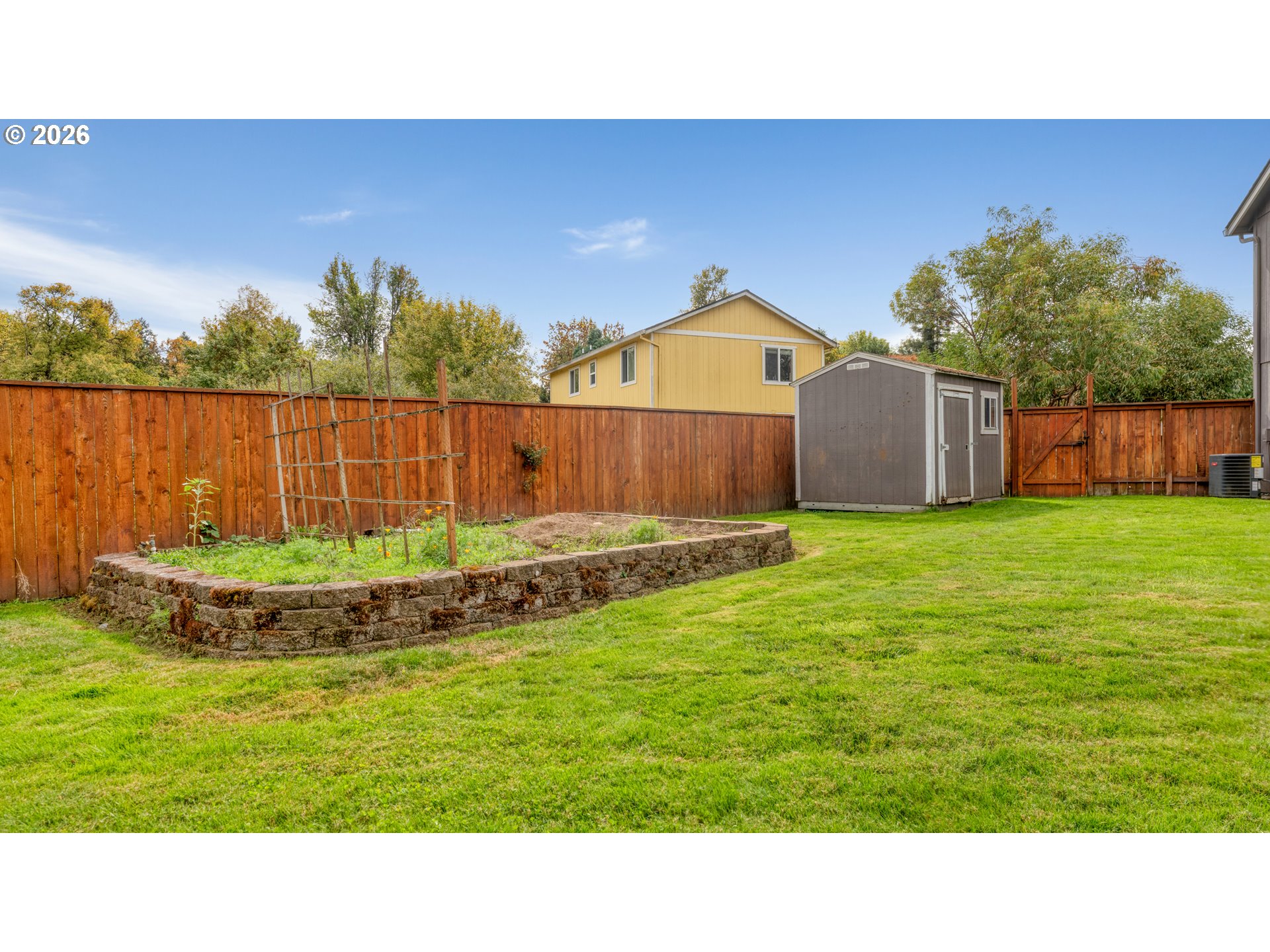 8110 DAPHNE CT
