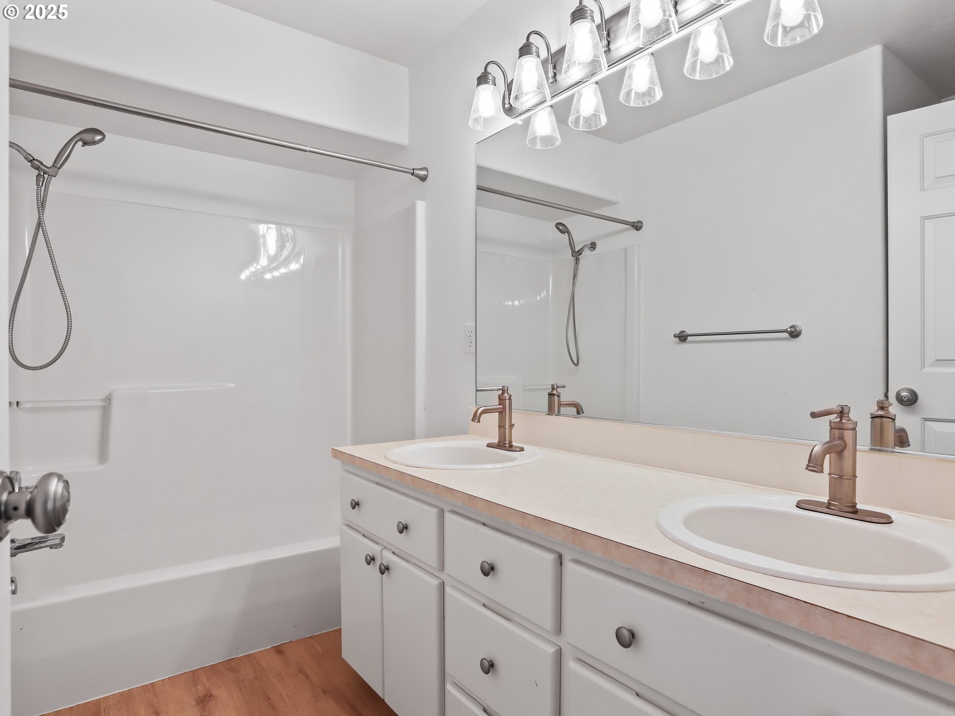 13754 SW BENCHVIEW PL