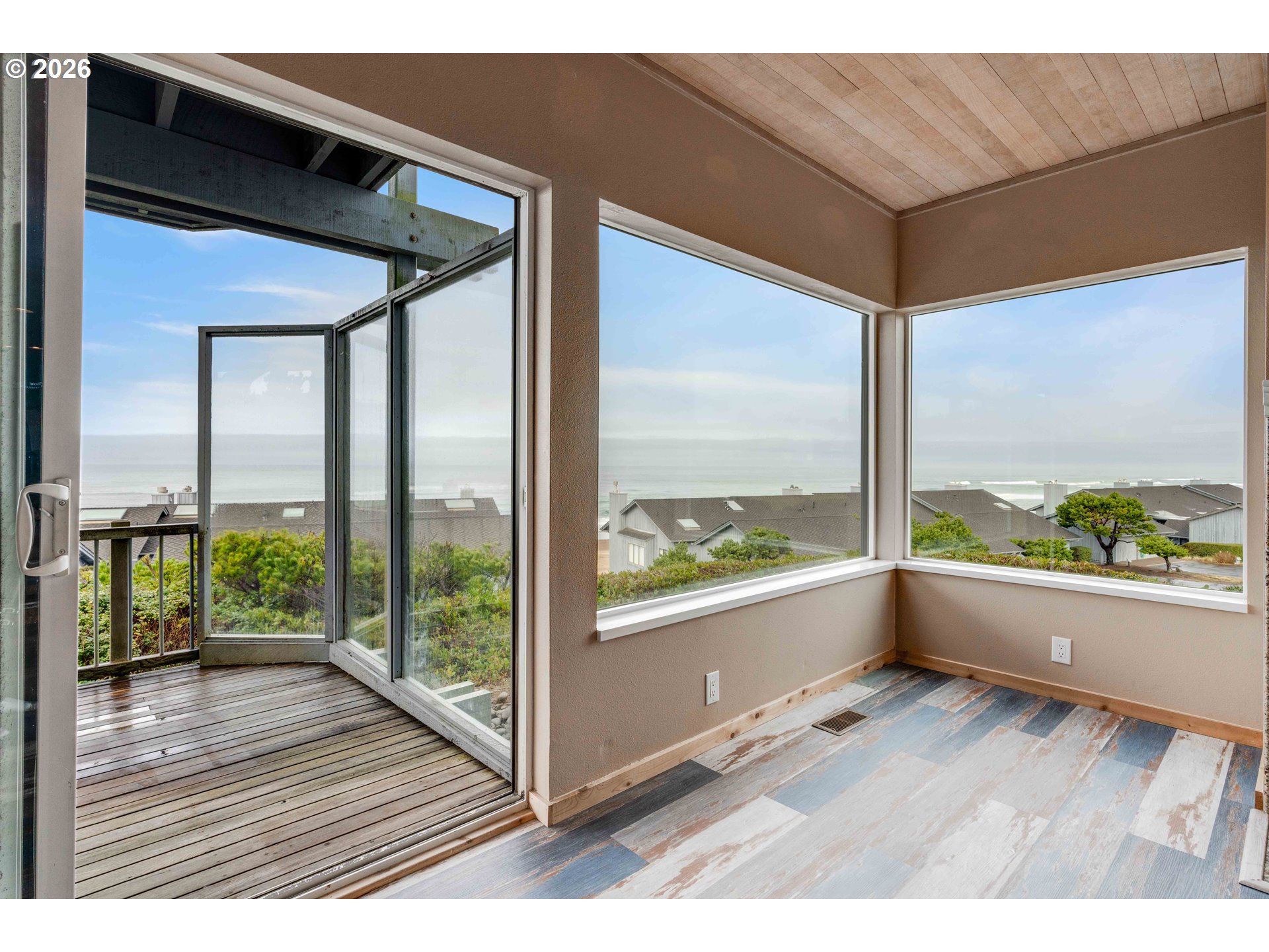 4175 N HIGHWAY 101 G1