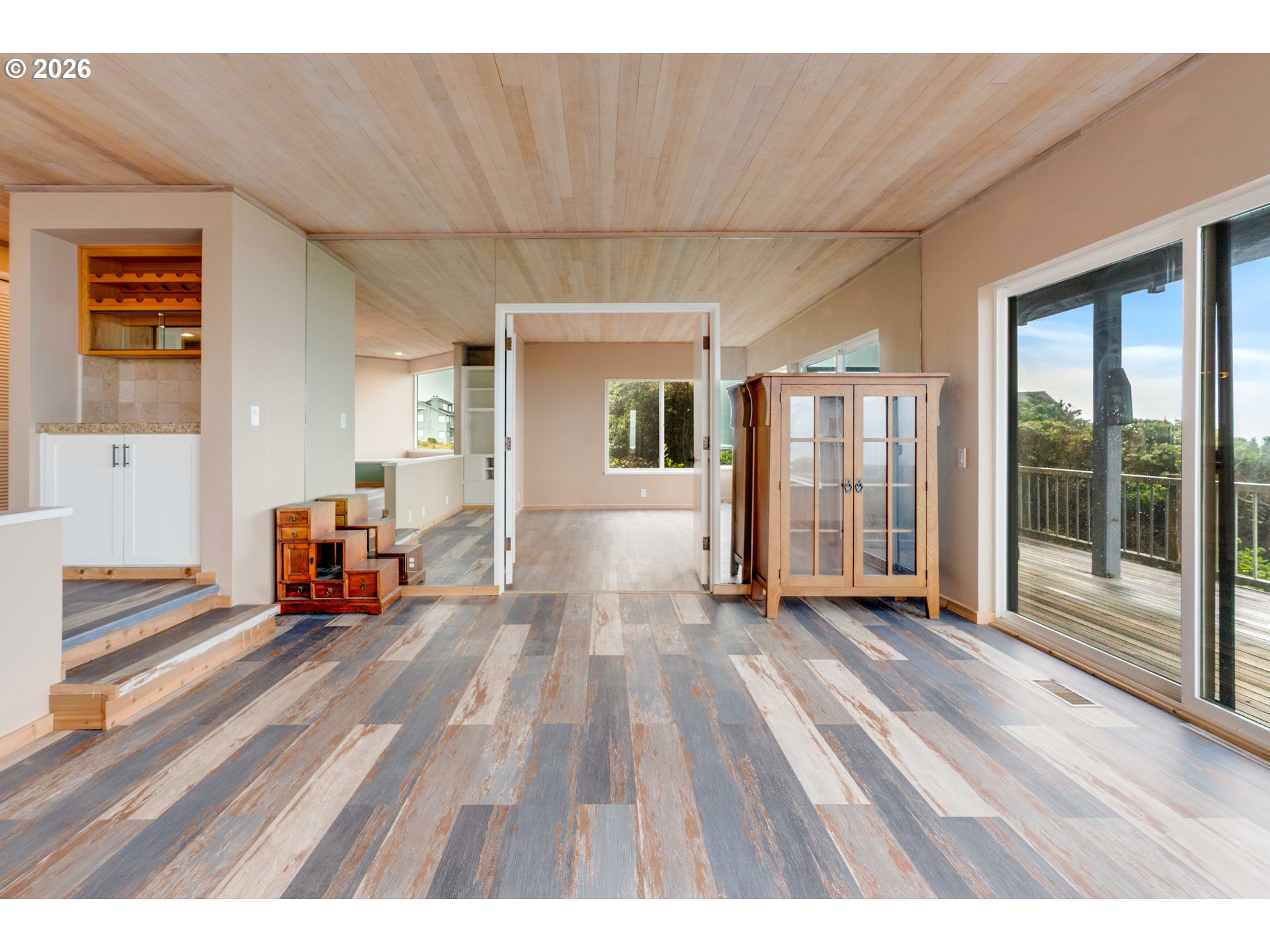 4175 N HIGHWAY 101 G1