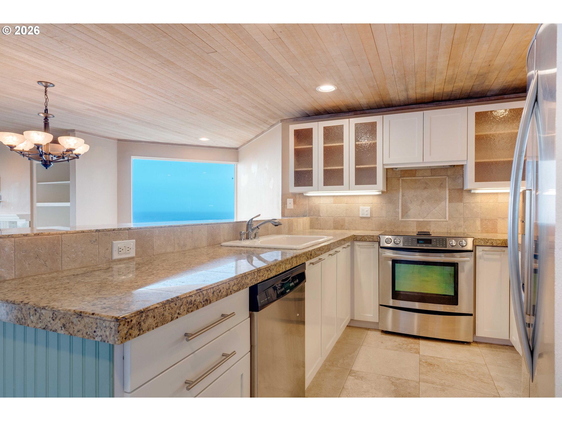 4175 N HIGHWAY 101 G1