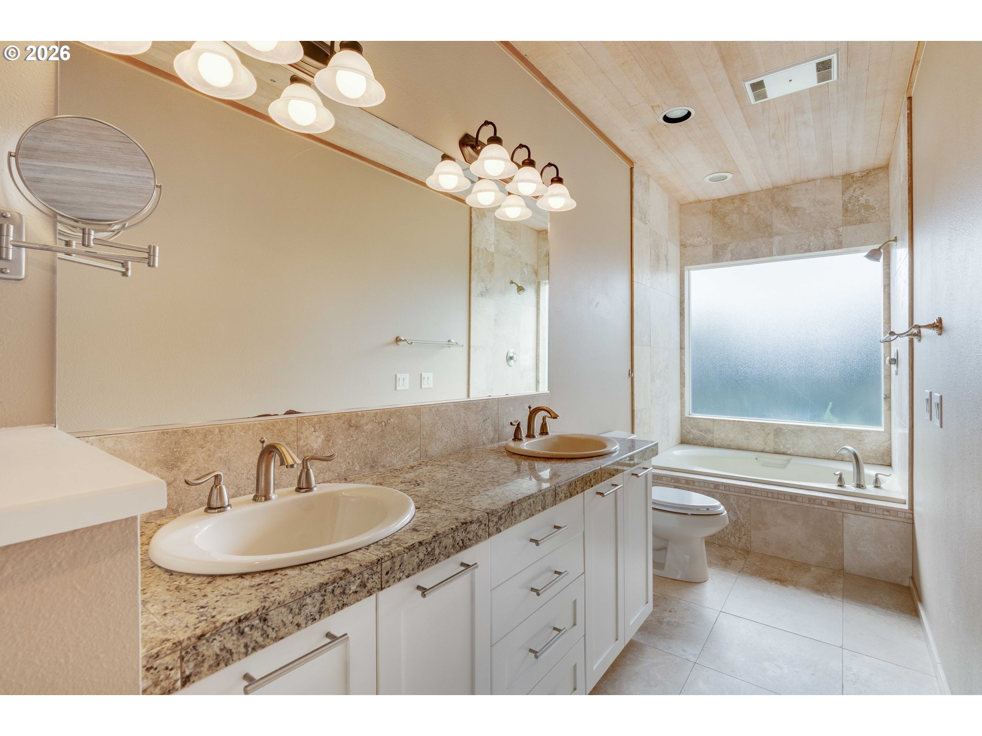 4175 N HIGHWAY 101 G1