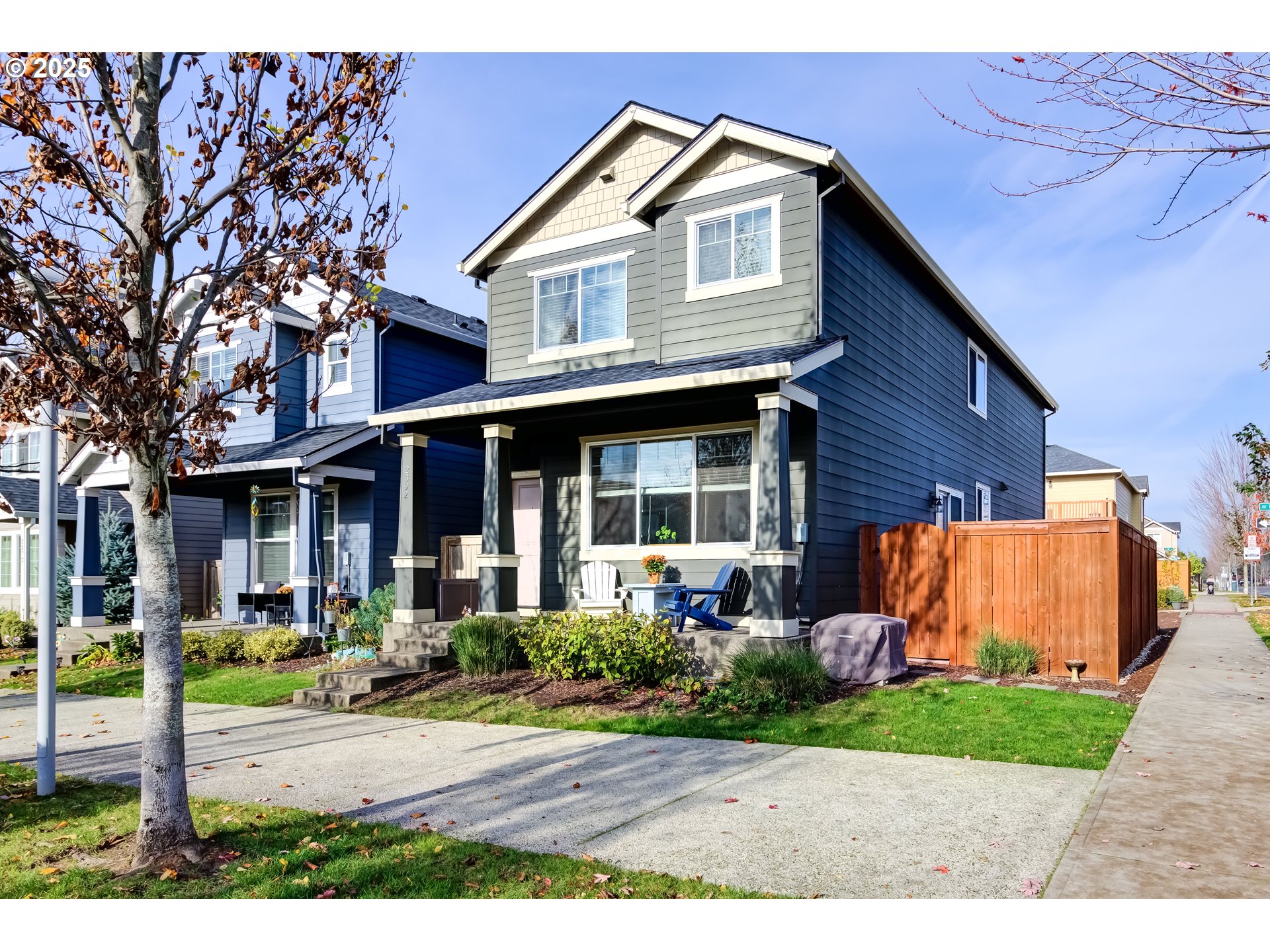 2392 SE 16TH ALY