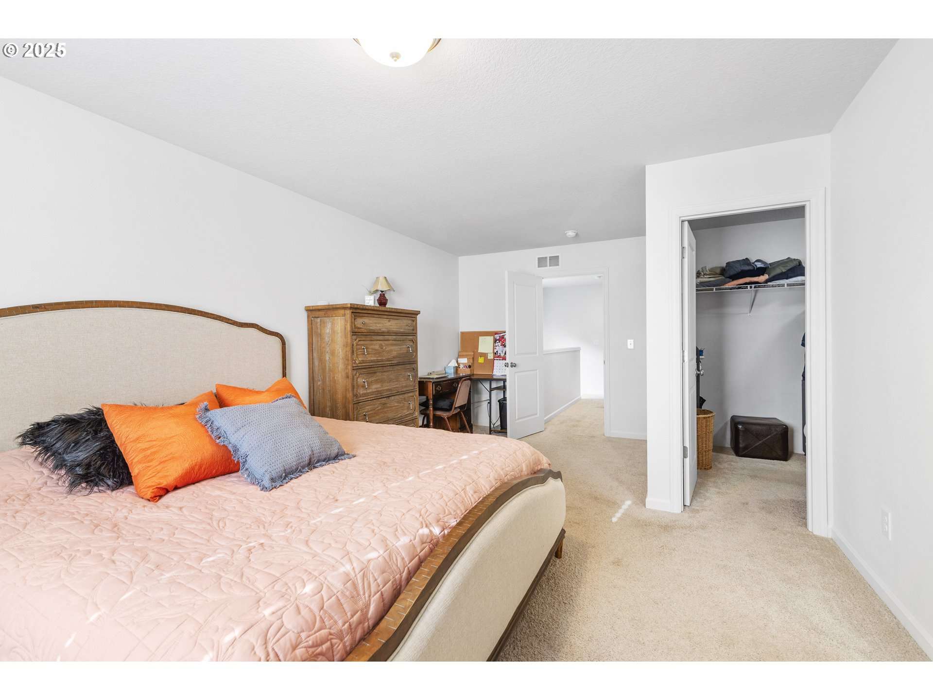 2392 SE 16TH ALY