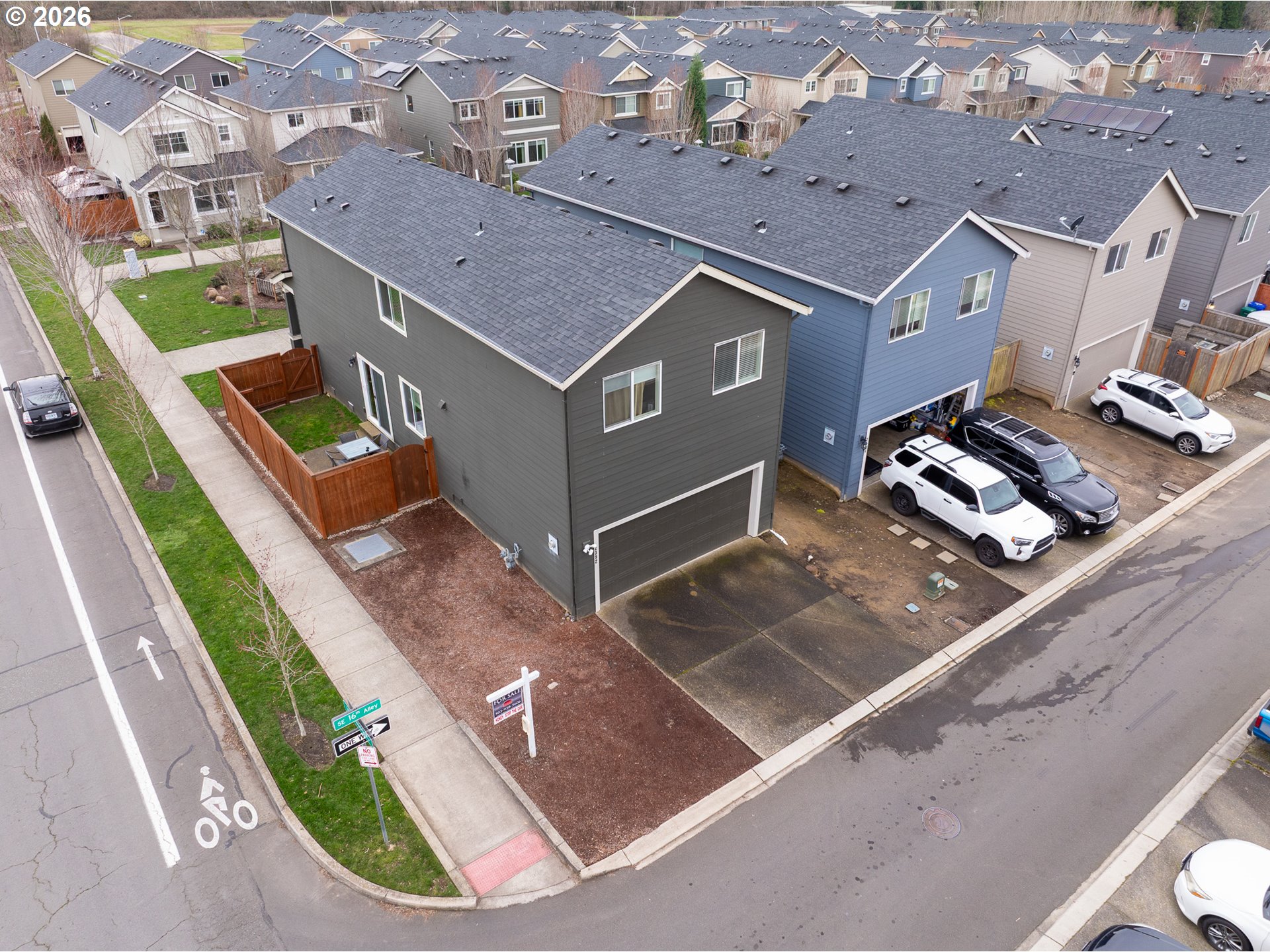 2392 SE 16TH ALY