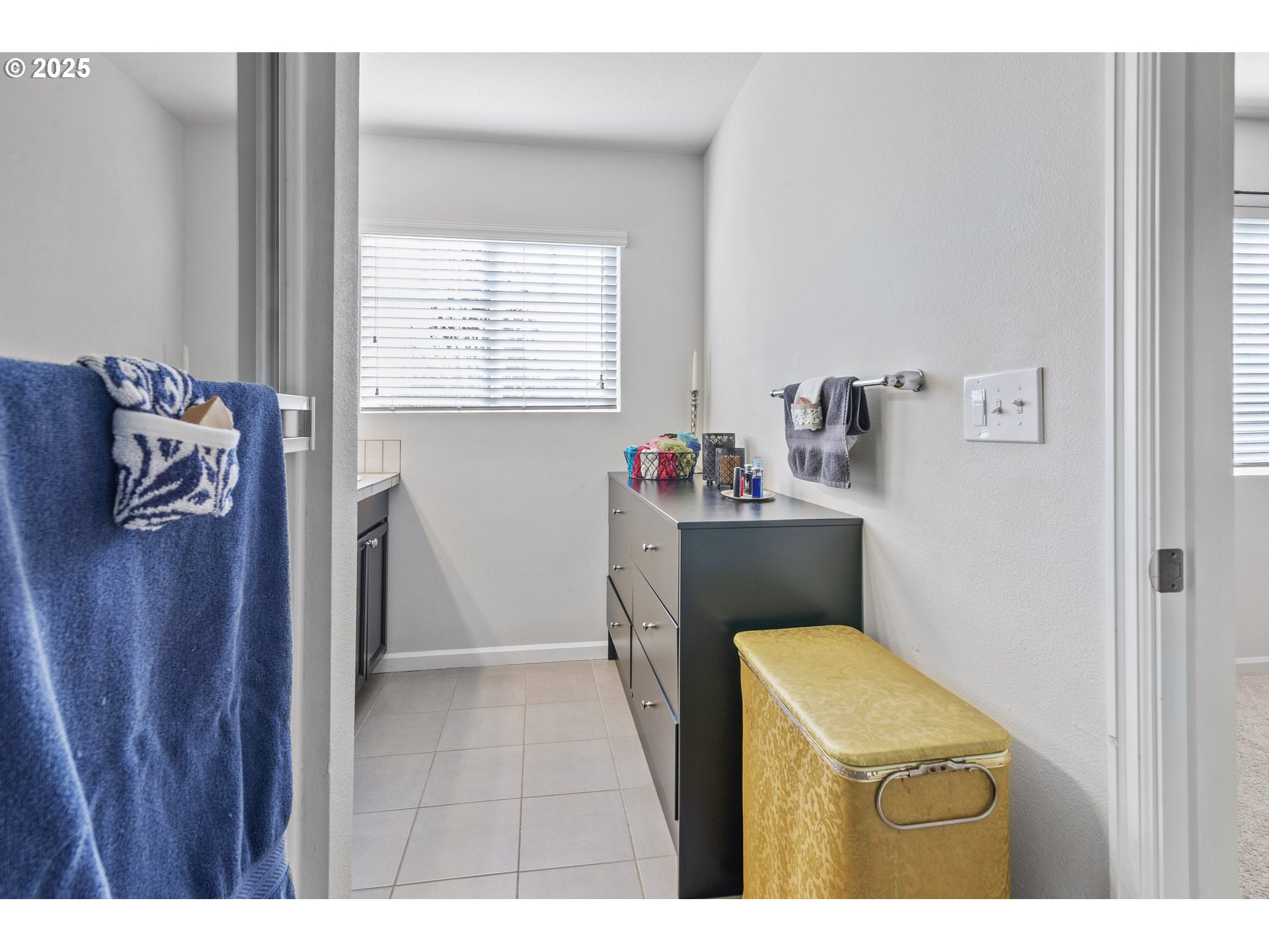 2392 SE 16TH ALY