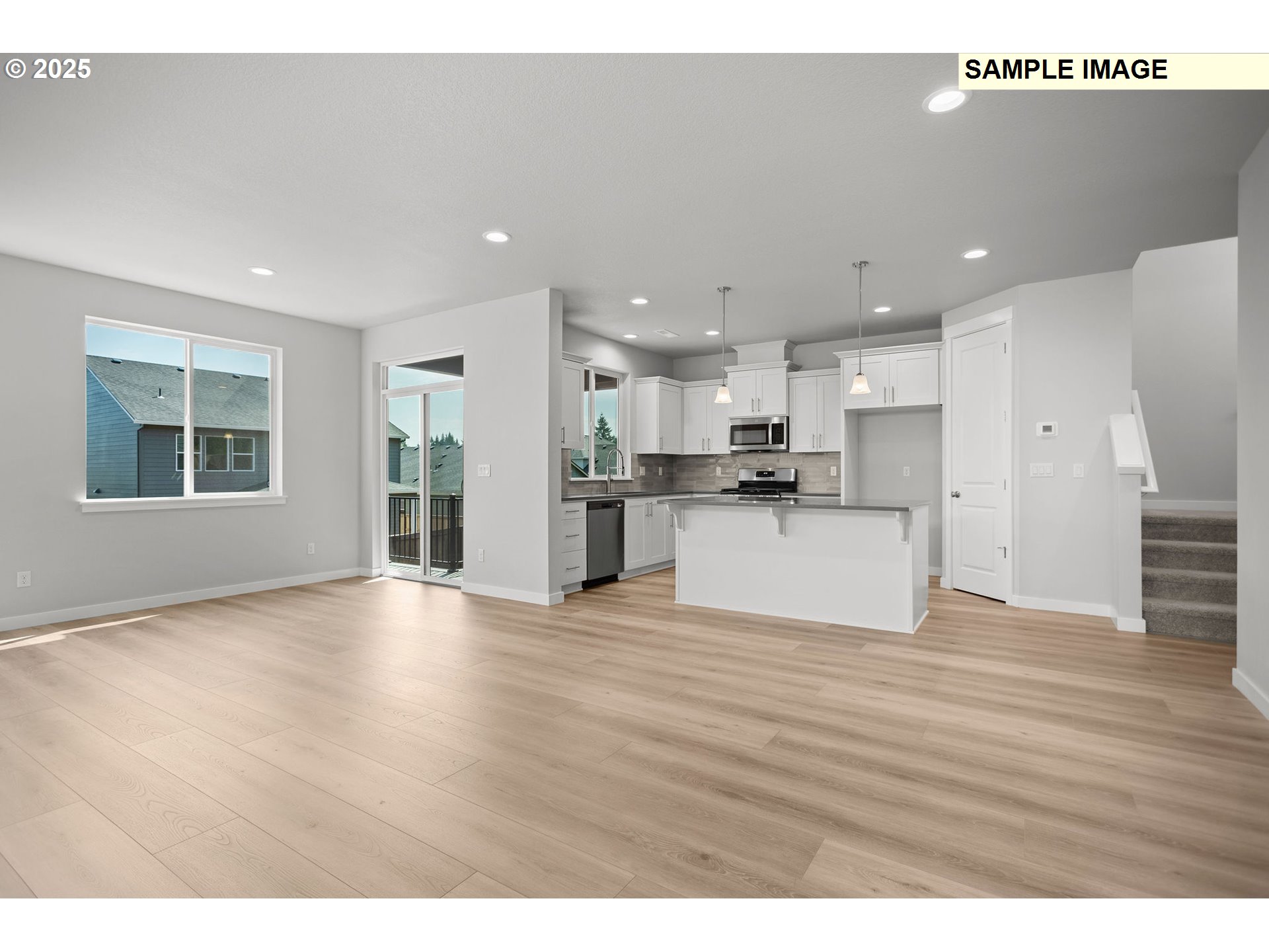 1017 NE Sagebrush DR 186