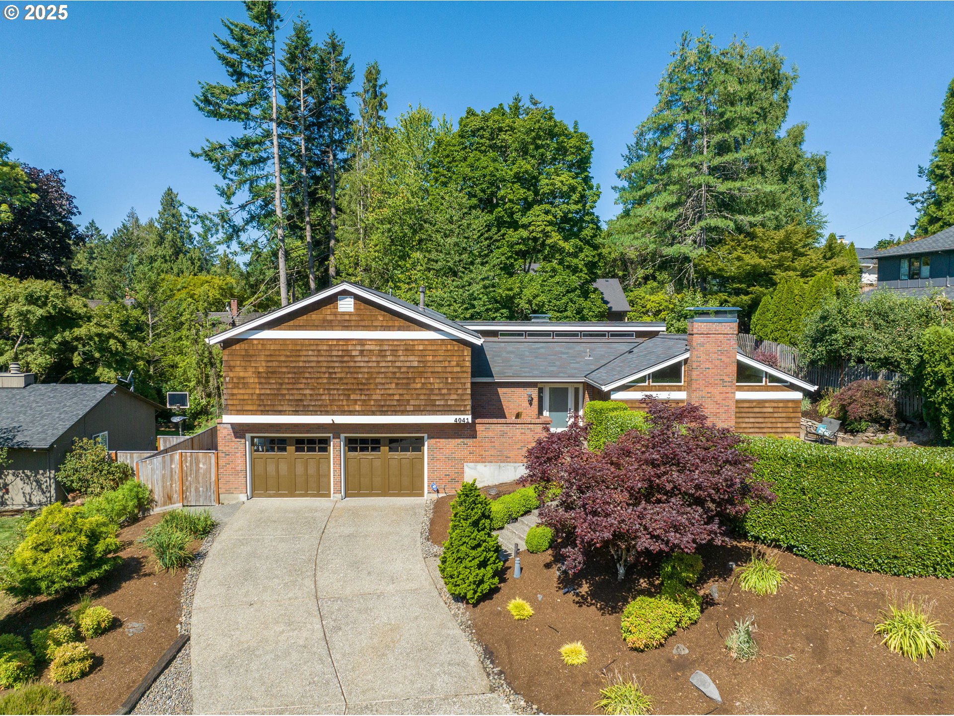 4041 SW 55TH DR