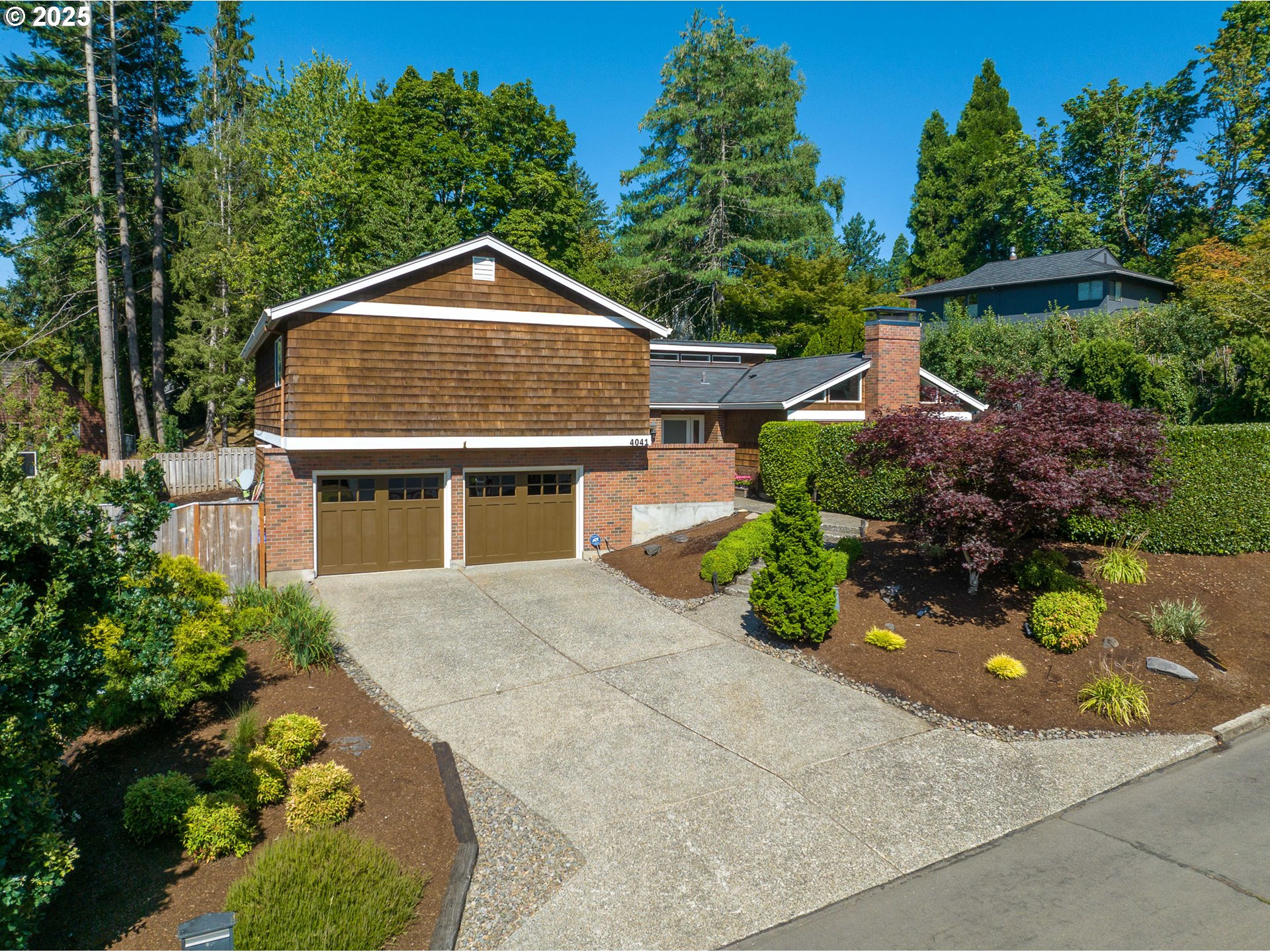 4041 SW 55TH DR