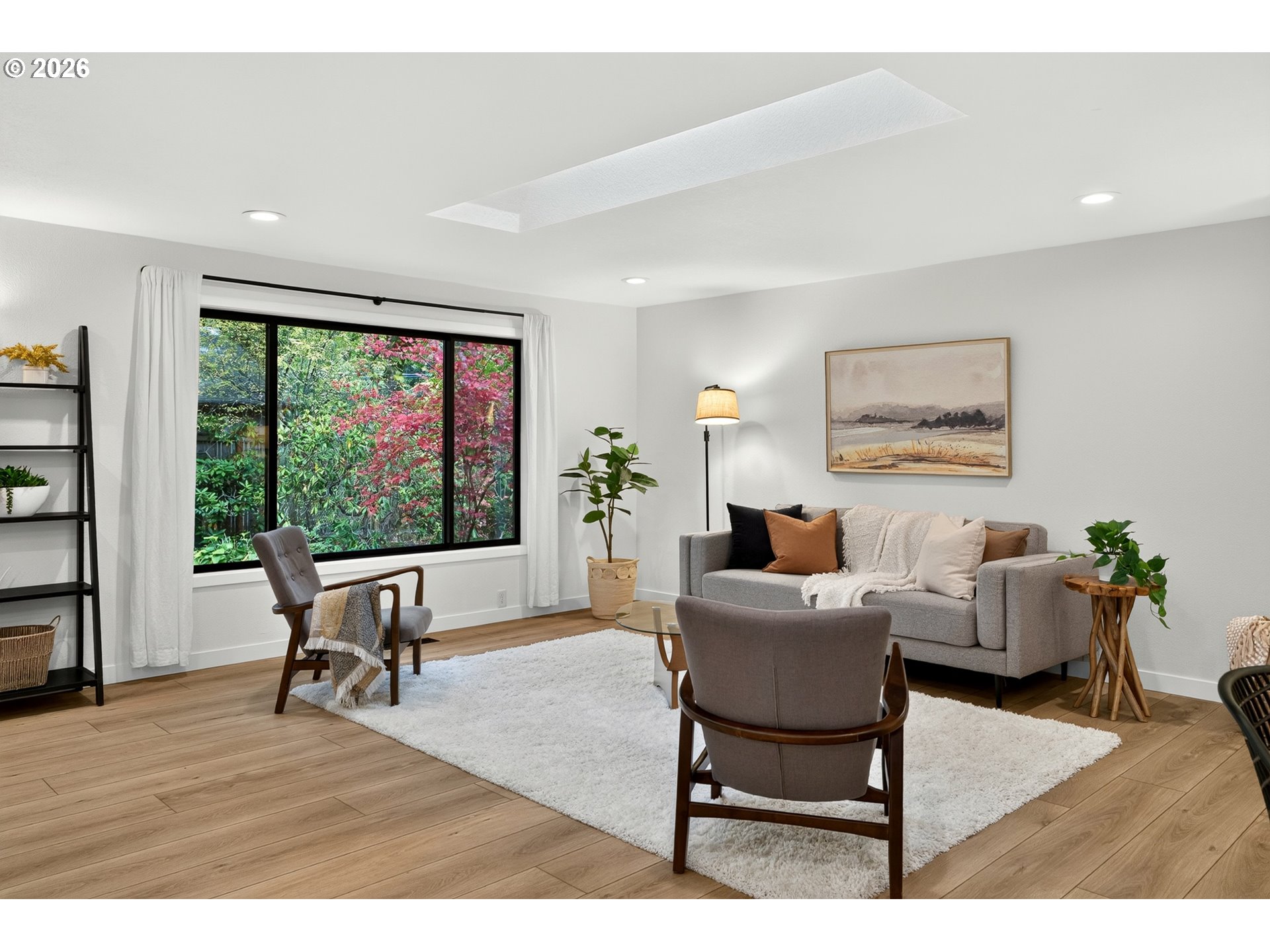 3715 DIVISION CT