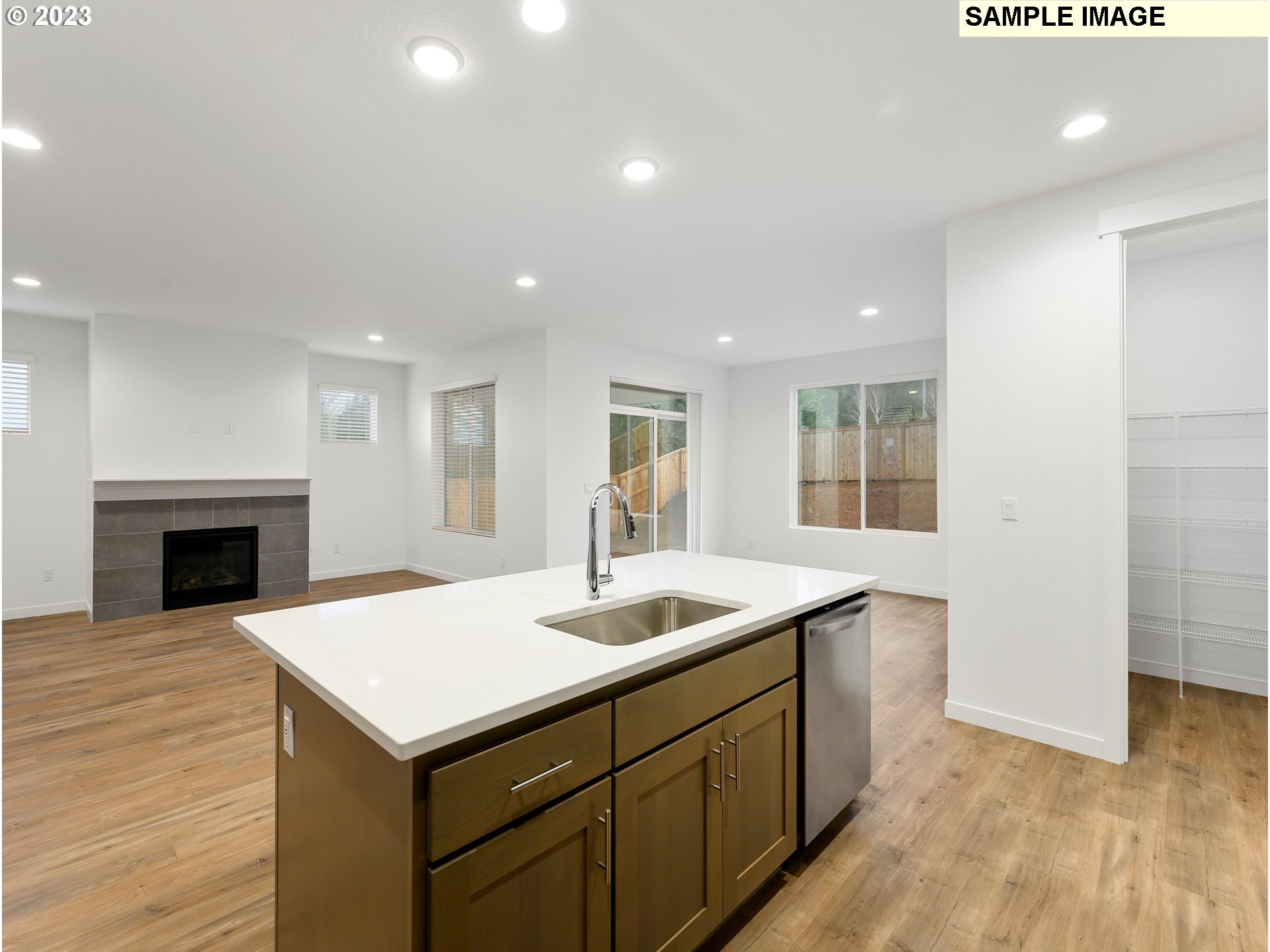 11598 SE Majestic Falls AVE 748