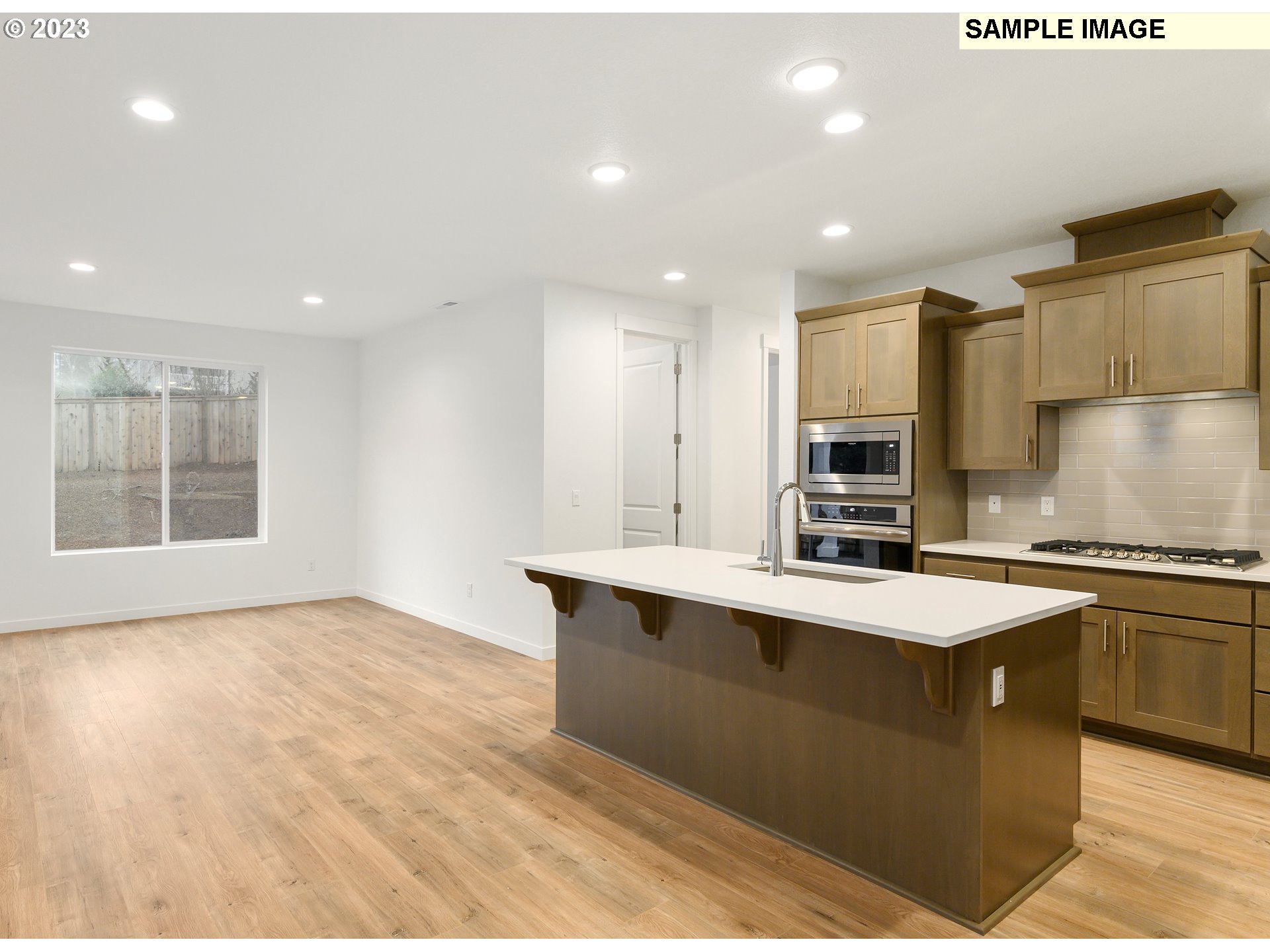 11598 SE Majestic Falls AVE 748