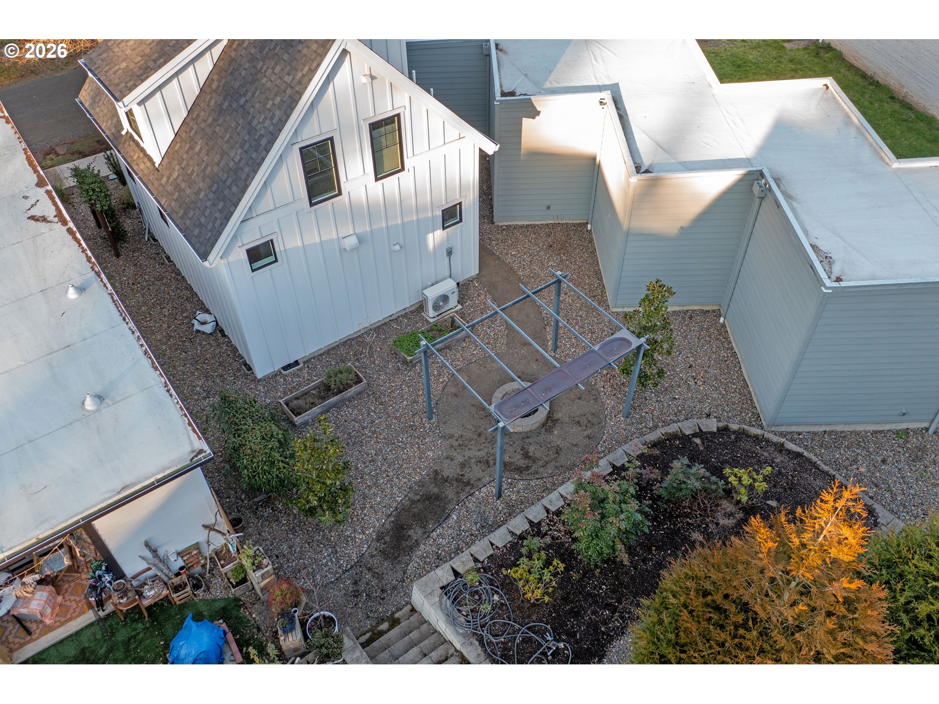 1811 COUSTEAU LOOP SE