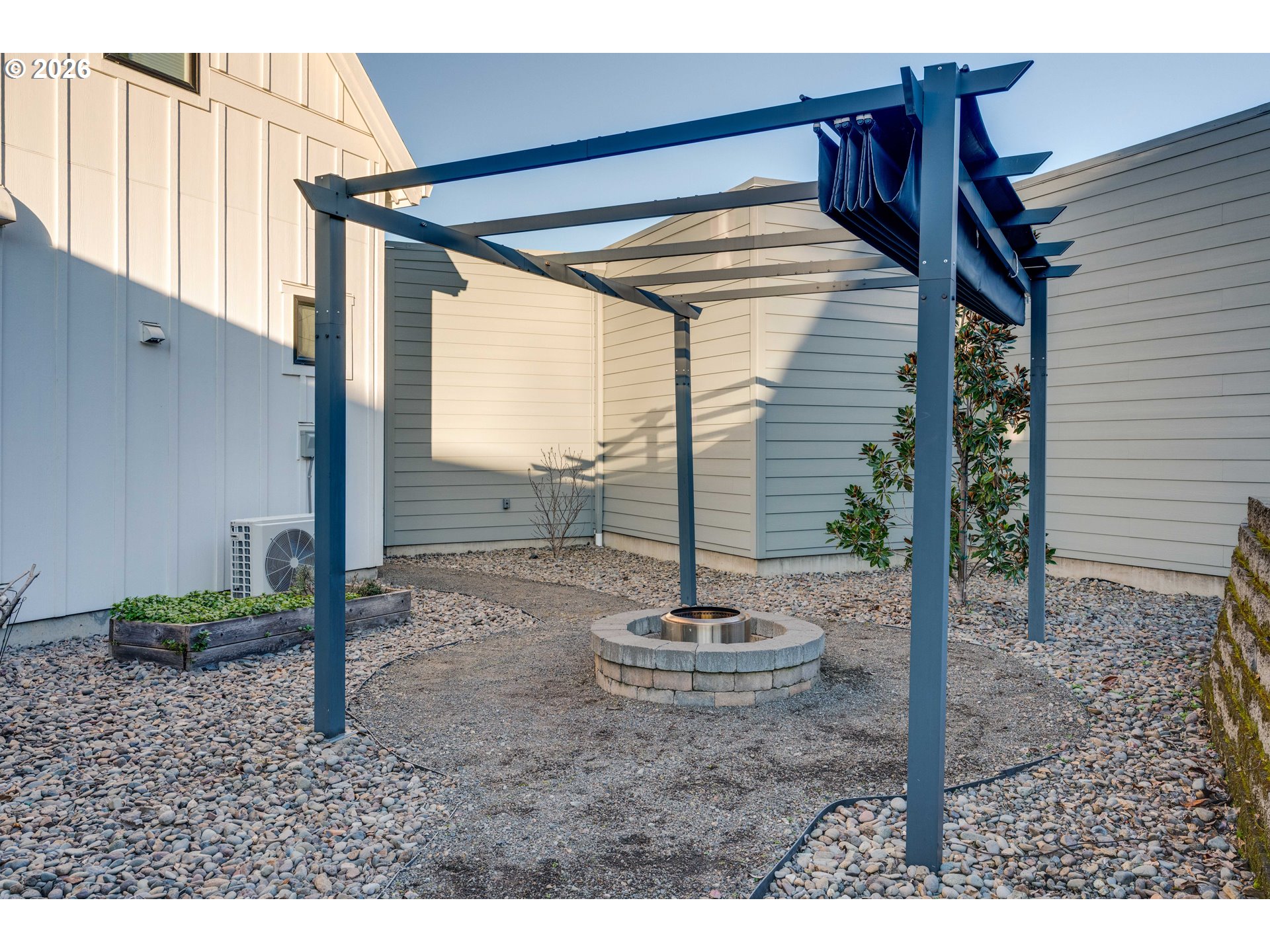 1811 COUSTEAU LOOP SE