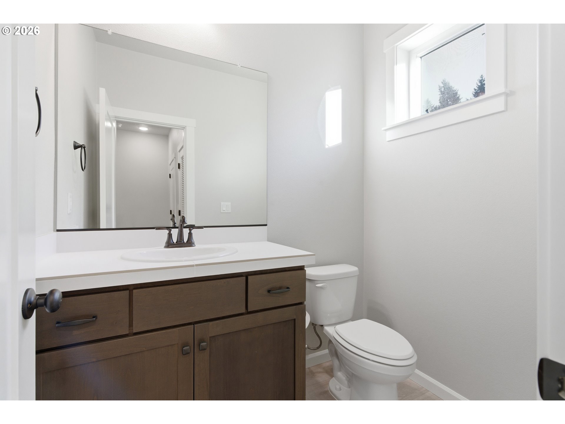 1811 COUSTEAU LOOP SE