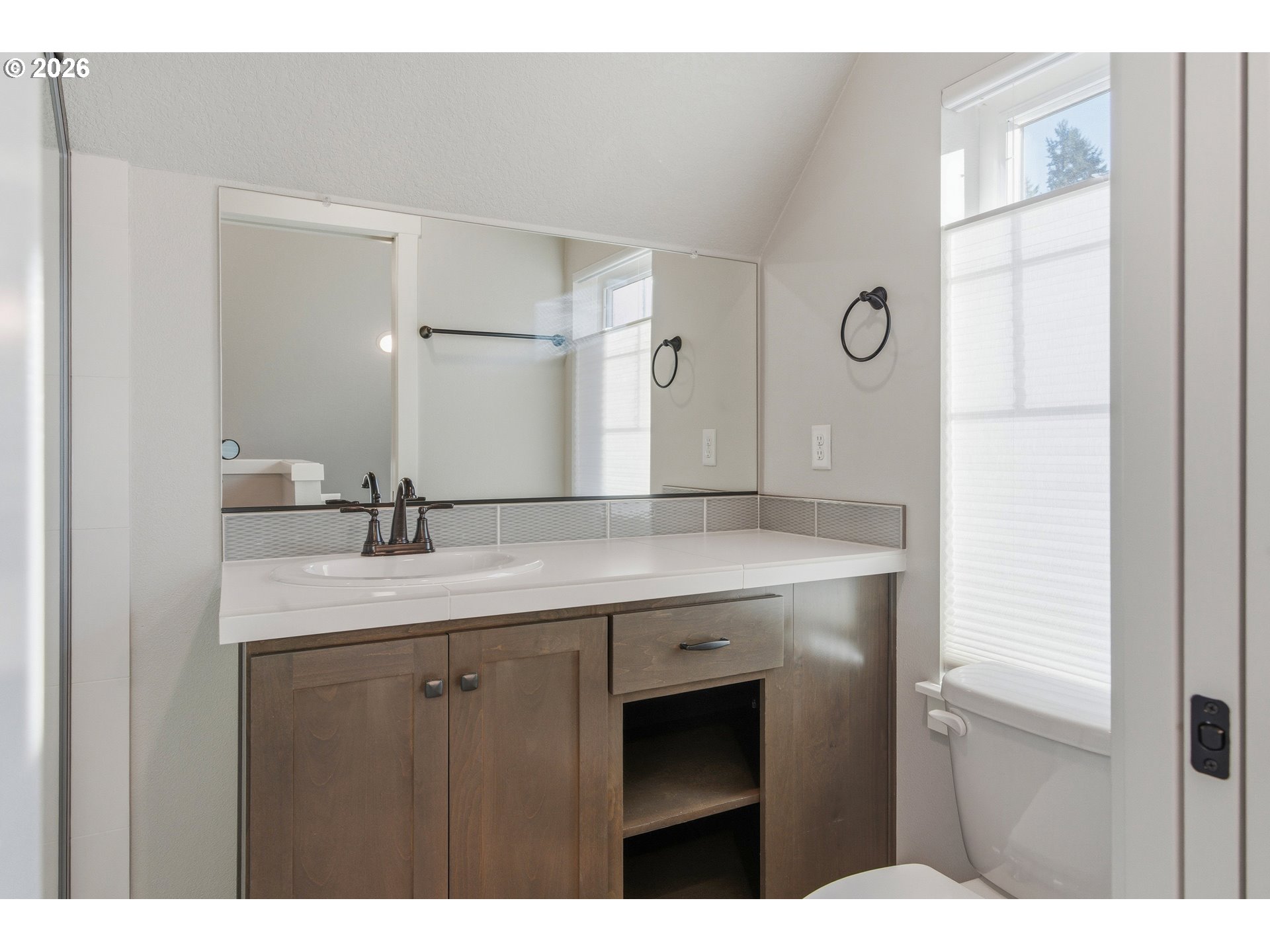 1811 COUSTEAU LOOP SE