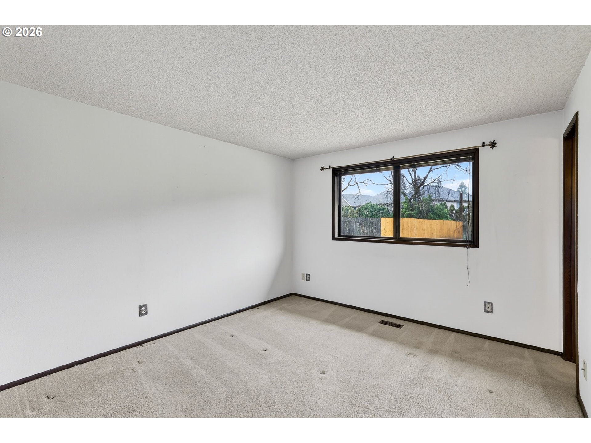 17363 SW WASHINGTON CT