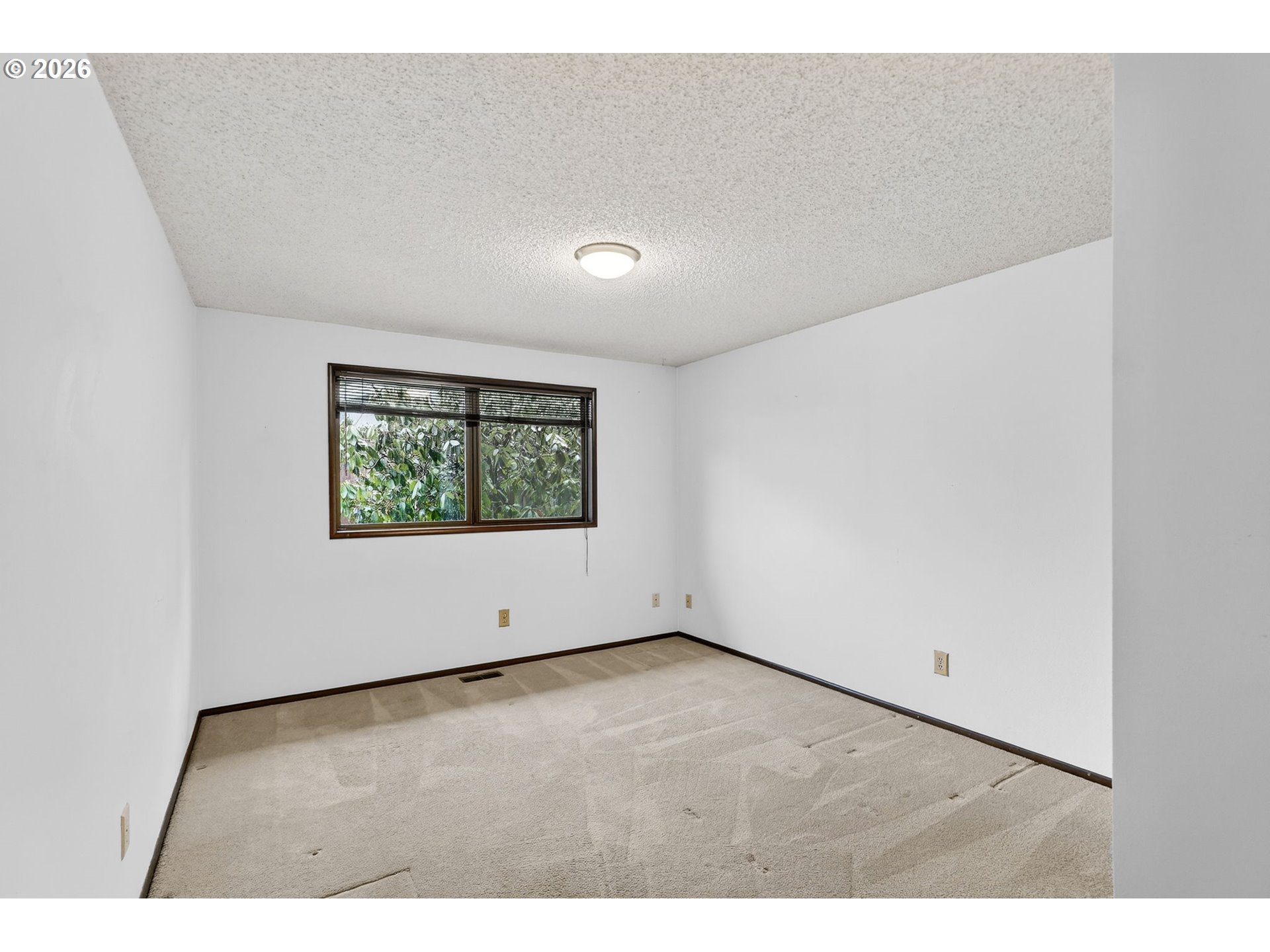 17363 SW WASHINGTON CT