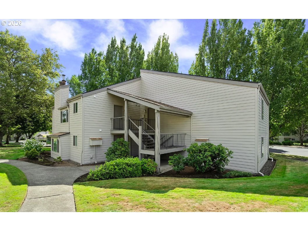 10137 SW TRAPPER TER
