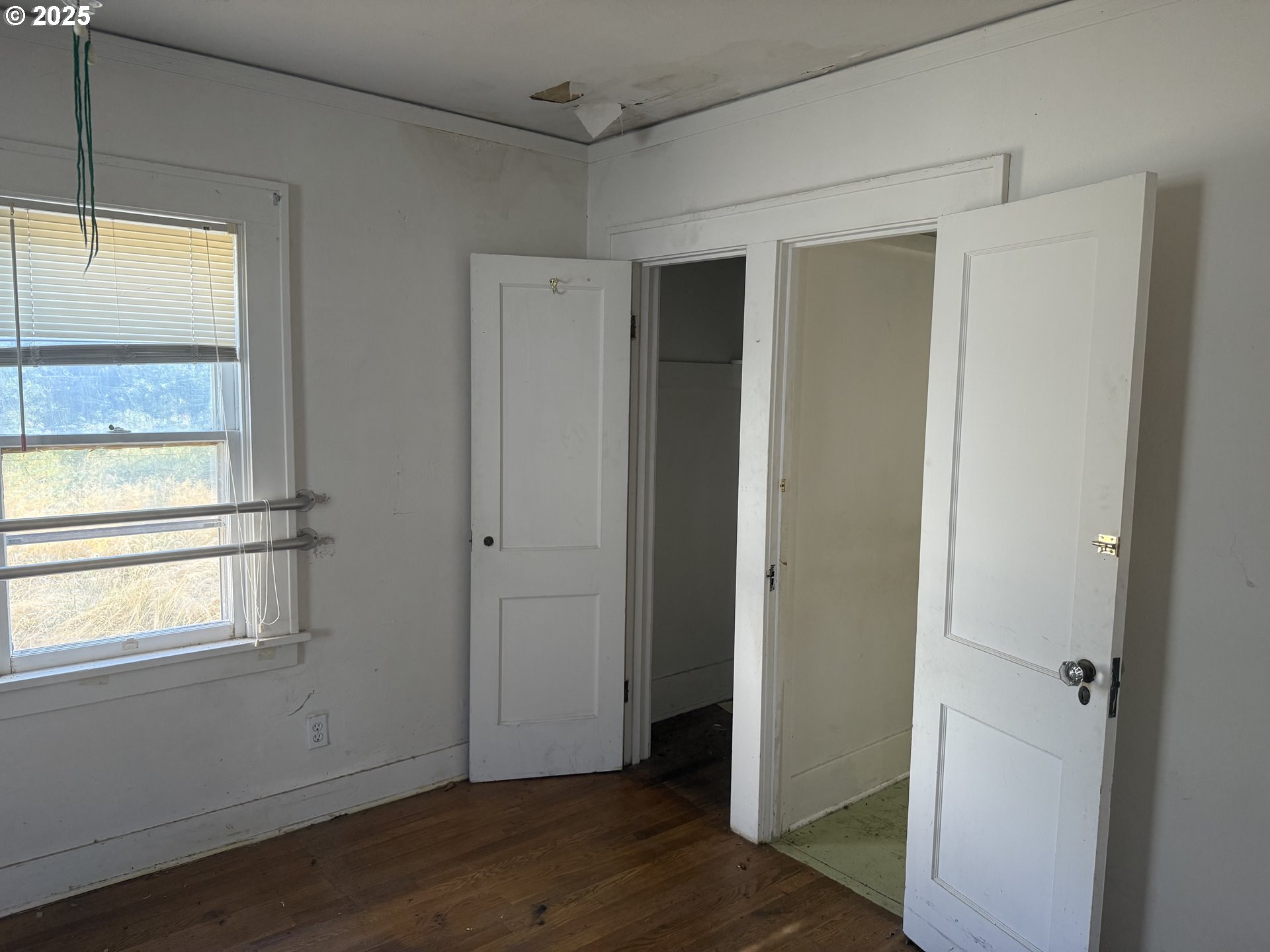 714 N KILLINGSWORTH CT