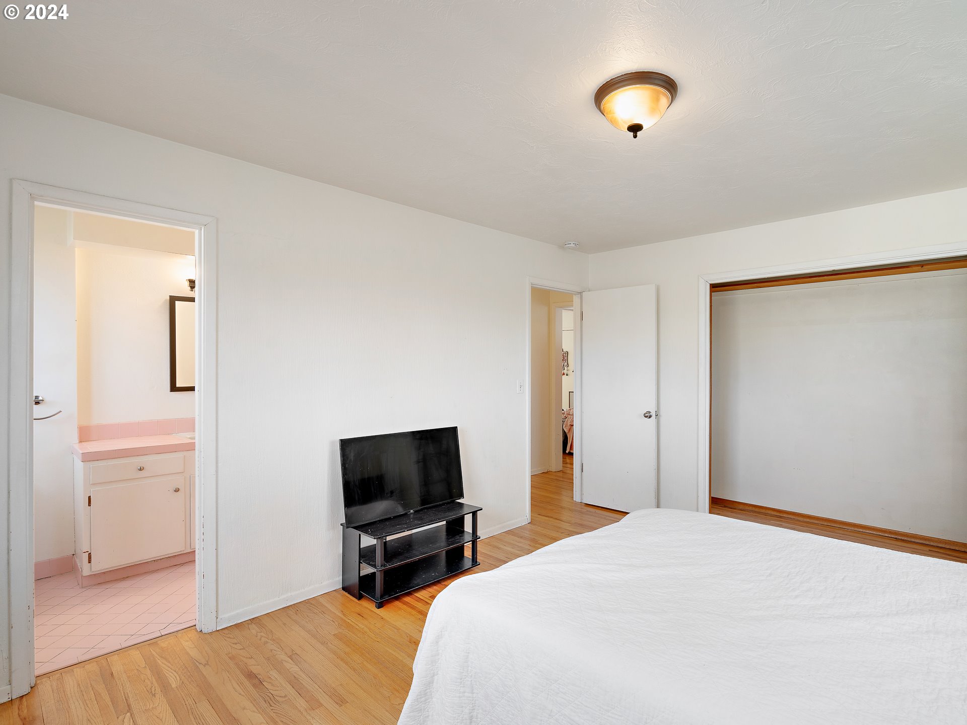 3911 NE KILLINGSWORTH ST 7