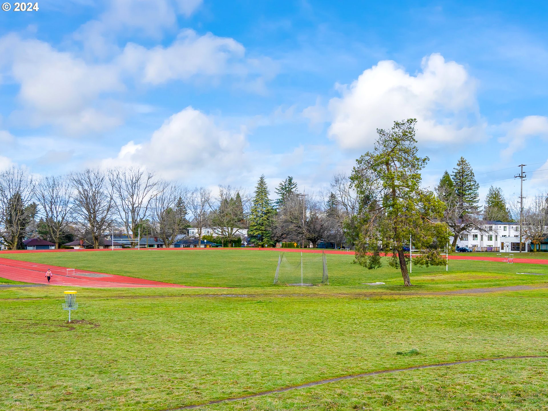 3911 NE KILLINGSWORTH ST 7