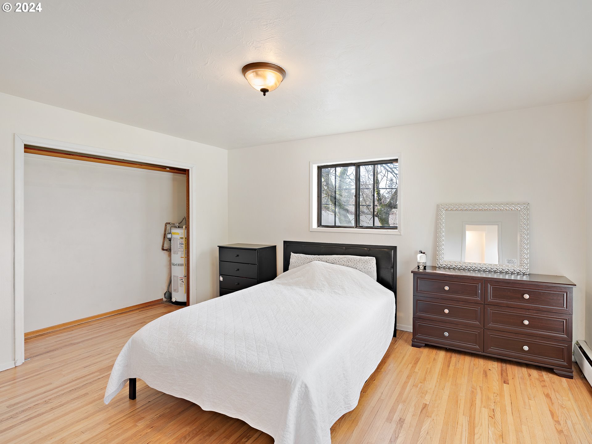 3911 NE KILLINGSWORTH ST 7