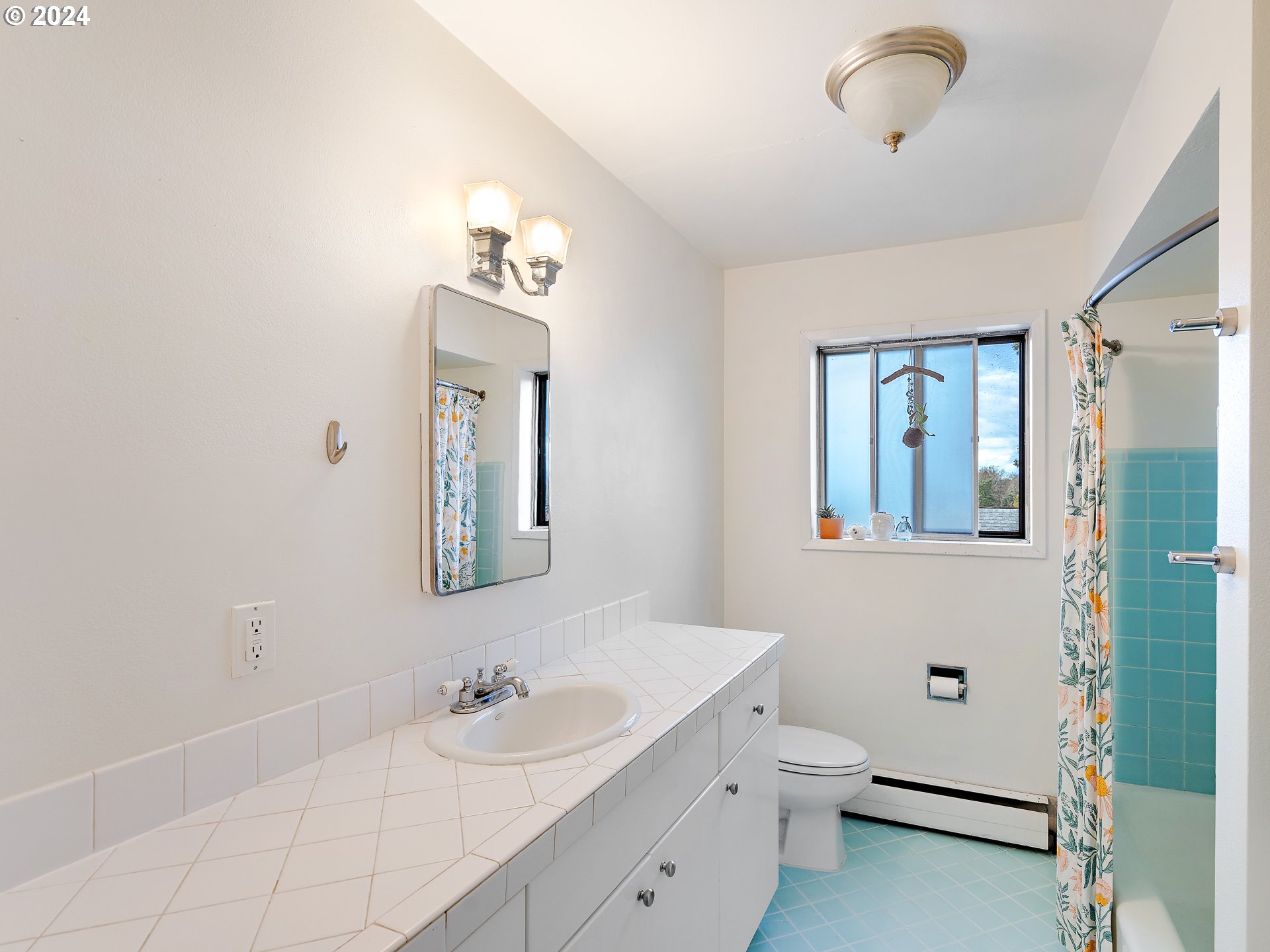 3911 NE KILLINGSWORTH ST 7