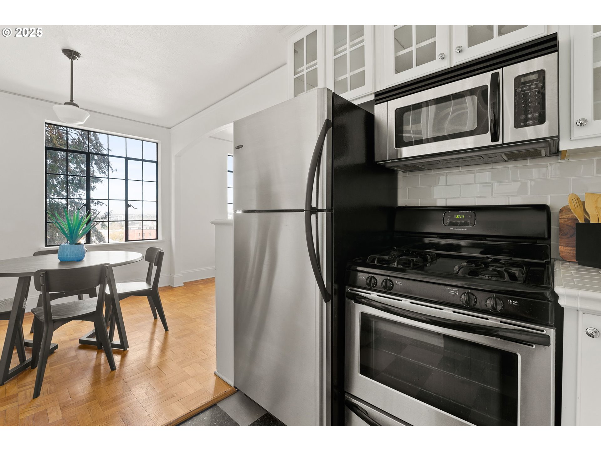 2336 SW OSAGE ST 402