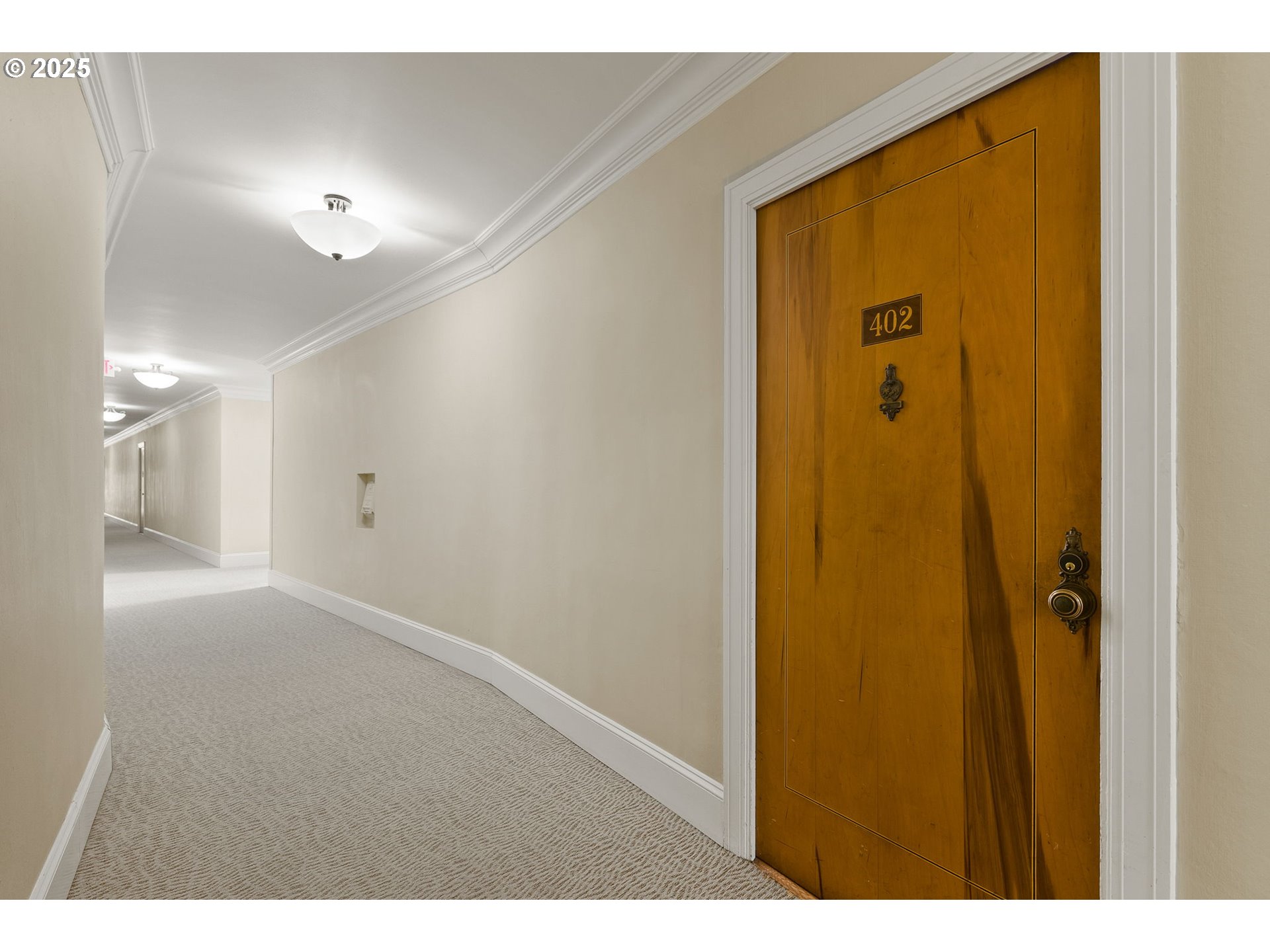 2336 SW OSAGE ST 402