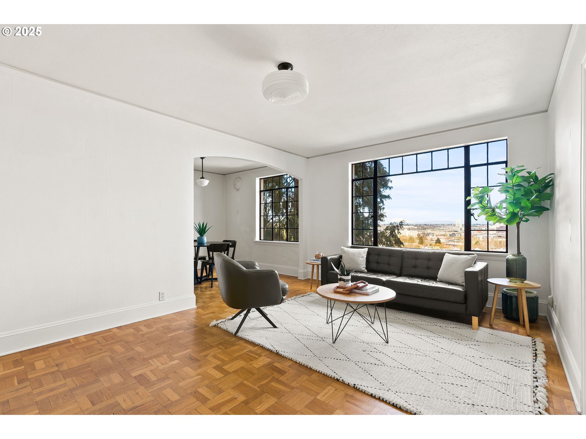 2336 SW OSAGE ST 402