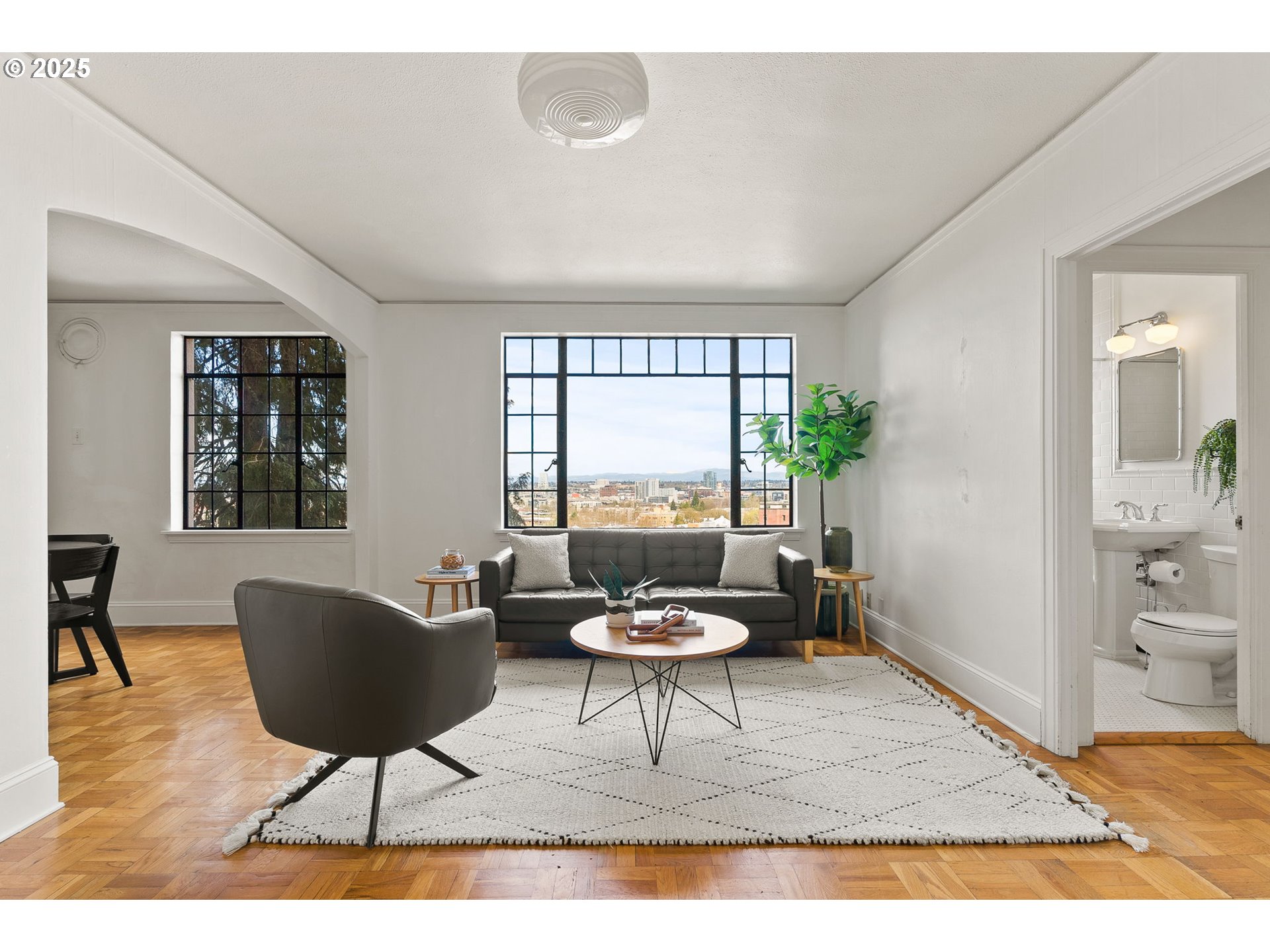 2336 SW OSAGE ST 402