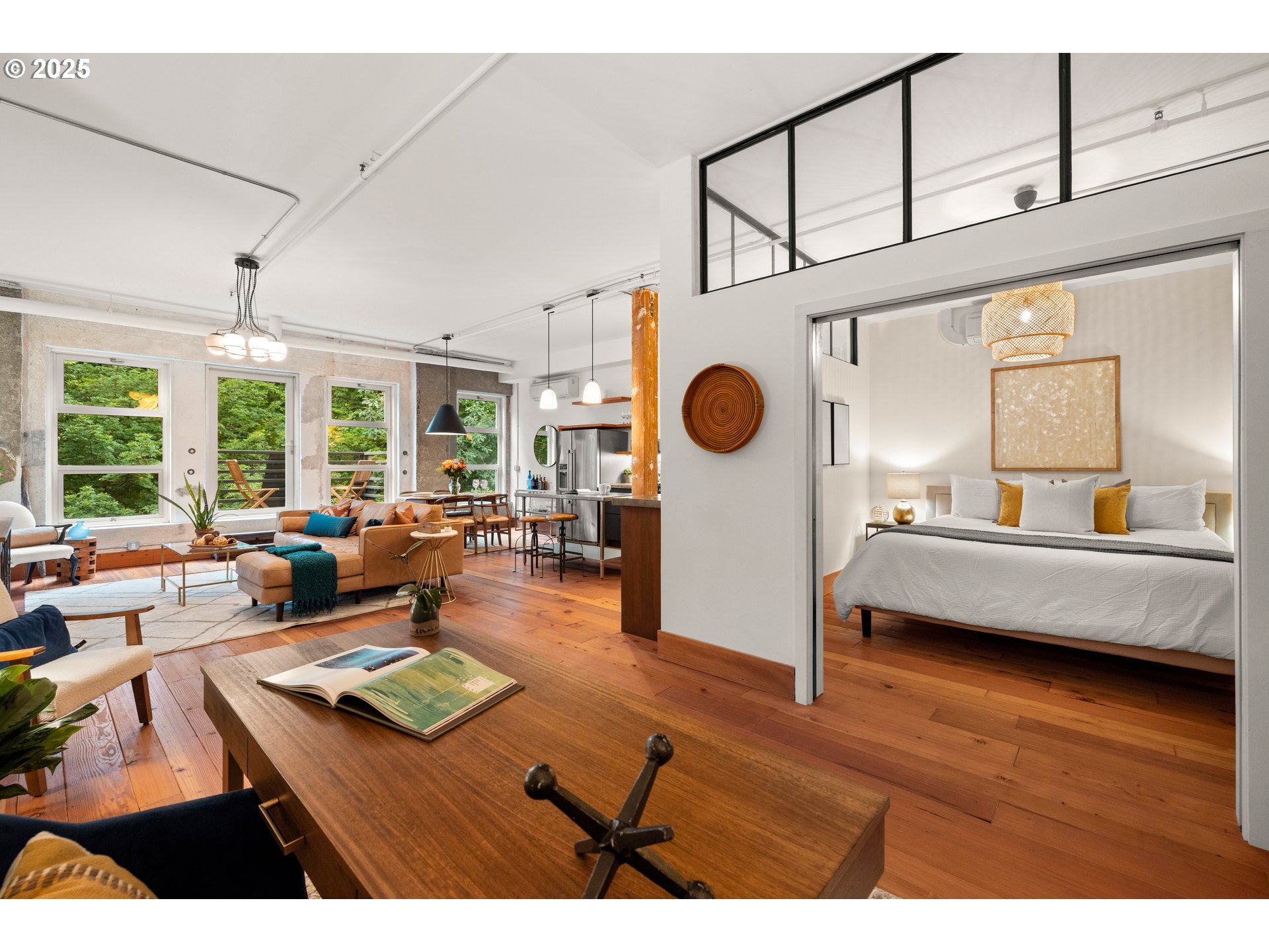 725 NW FLANDERS ST 303