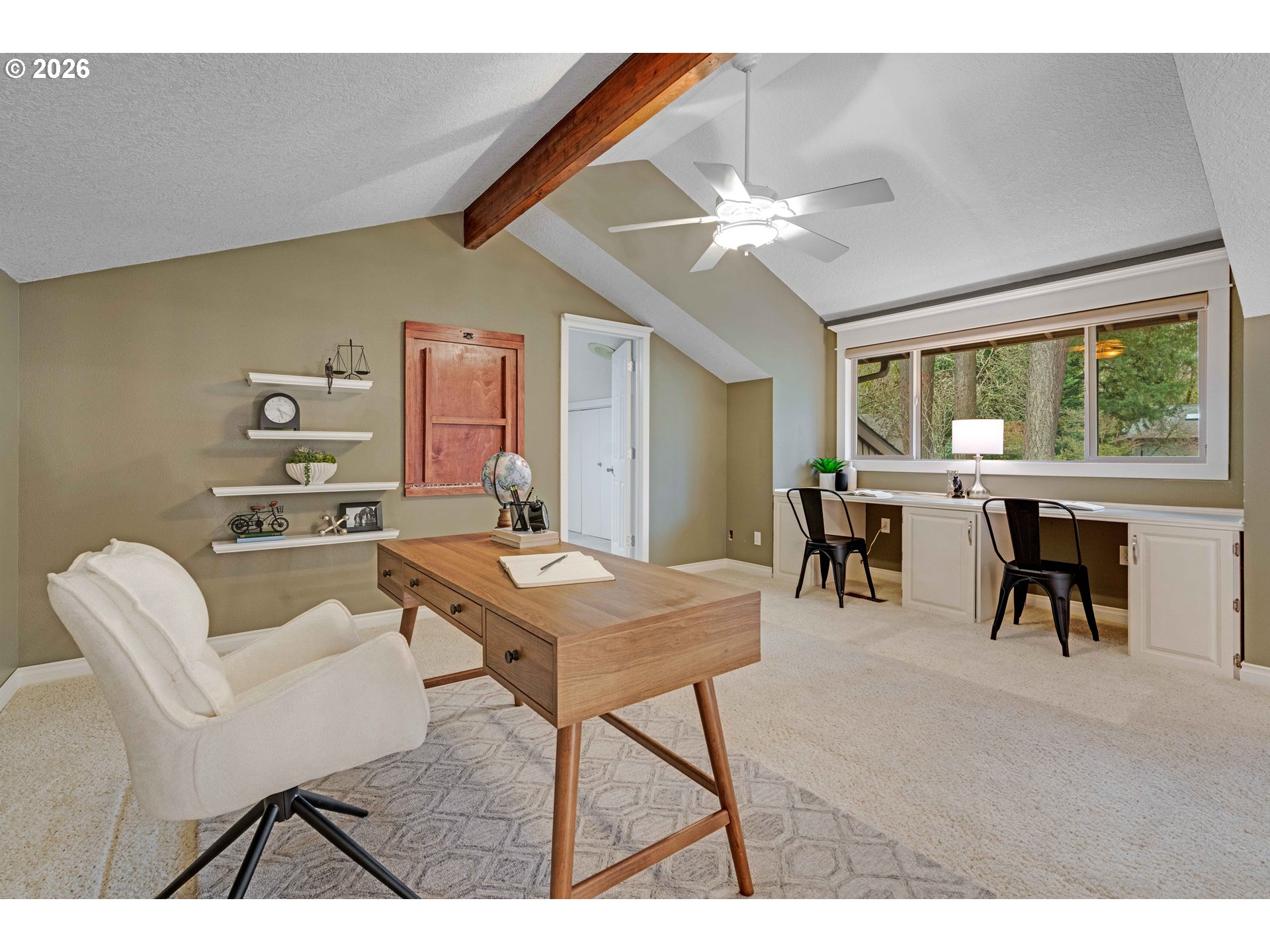 725 CARRERA LN