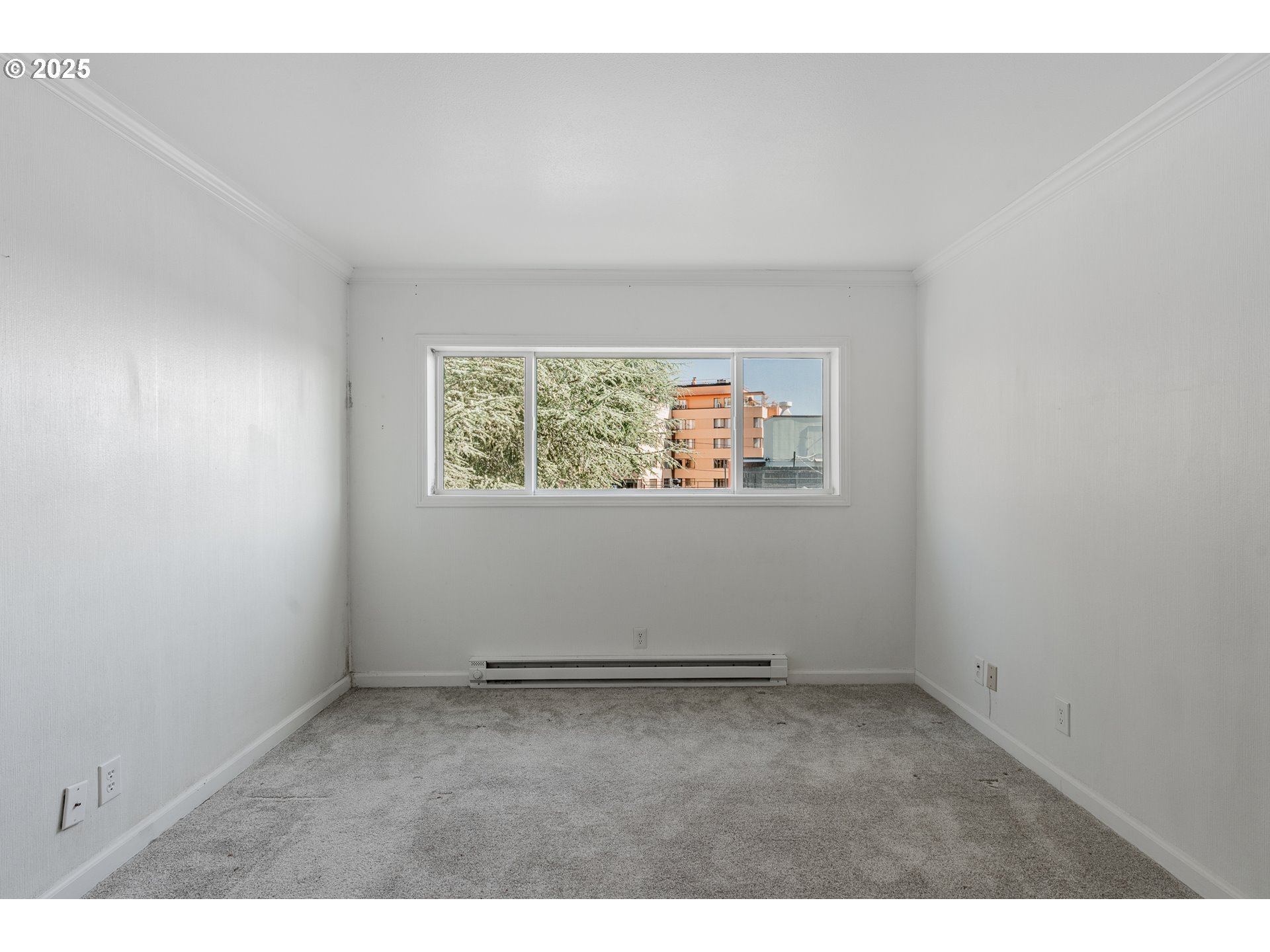 2021 SW MAIN ST 64