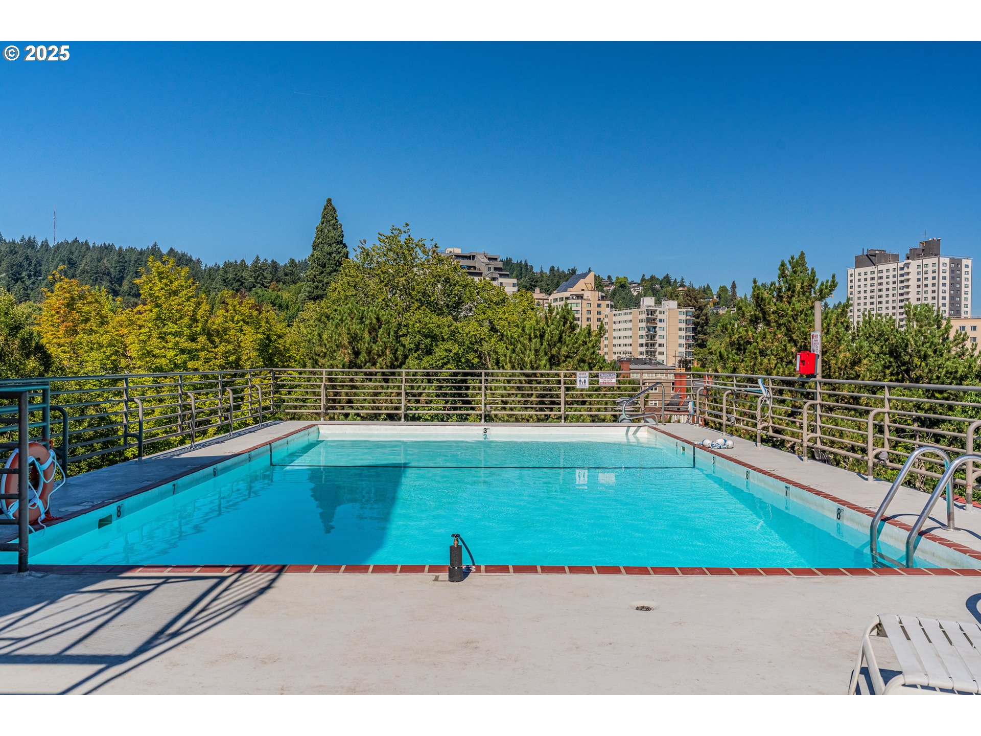 2021 SW MAIN ST 64