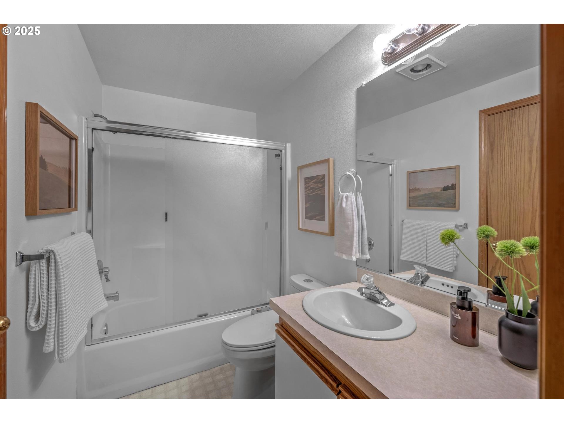 719 SW BACK COURT PL