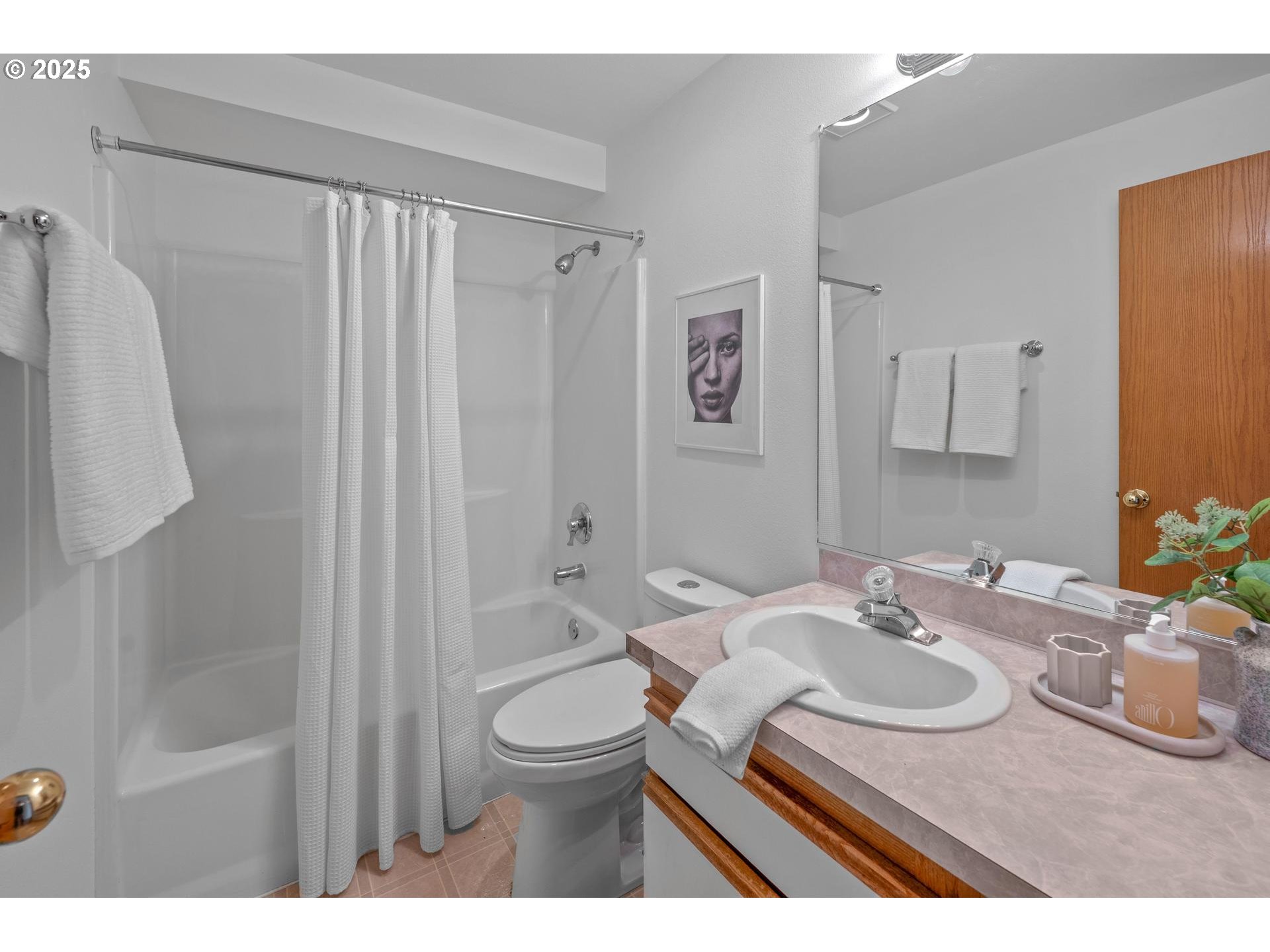 719 SW BACK COURT PL