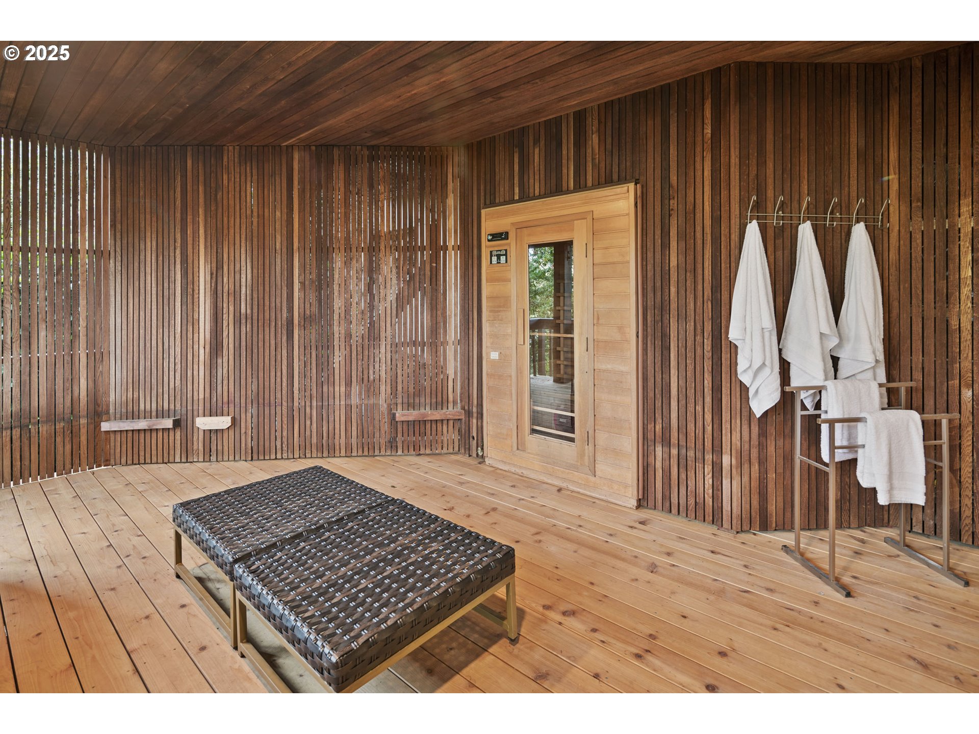 15400 DIAMOND HEAD RD