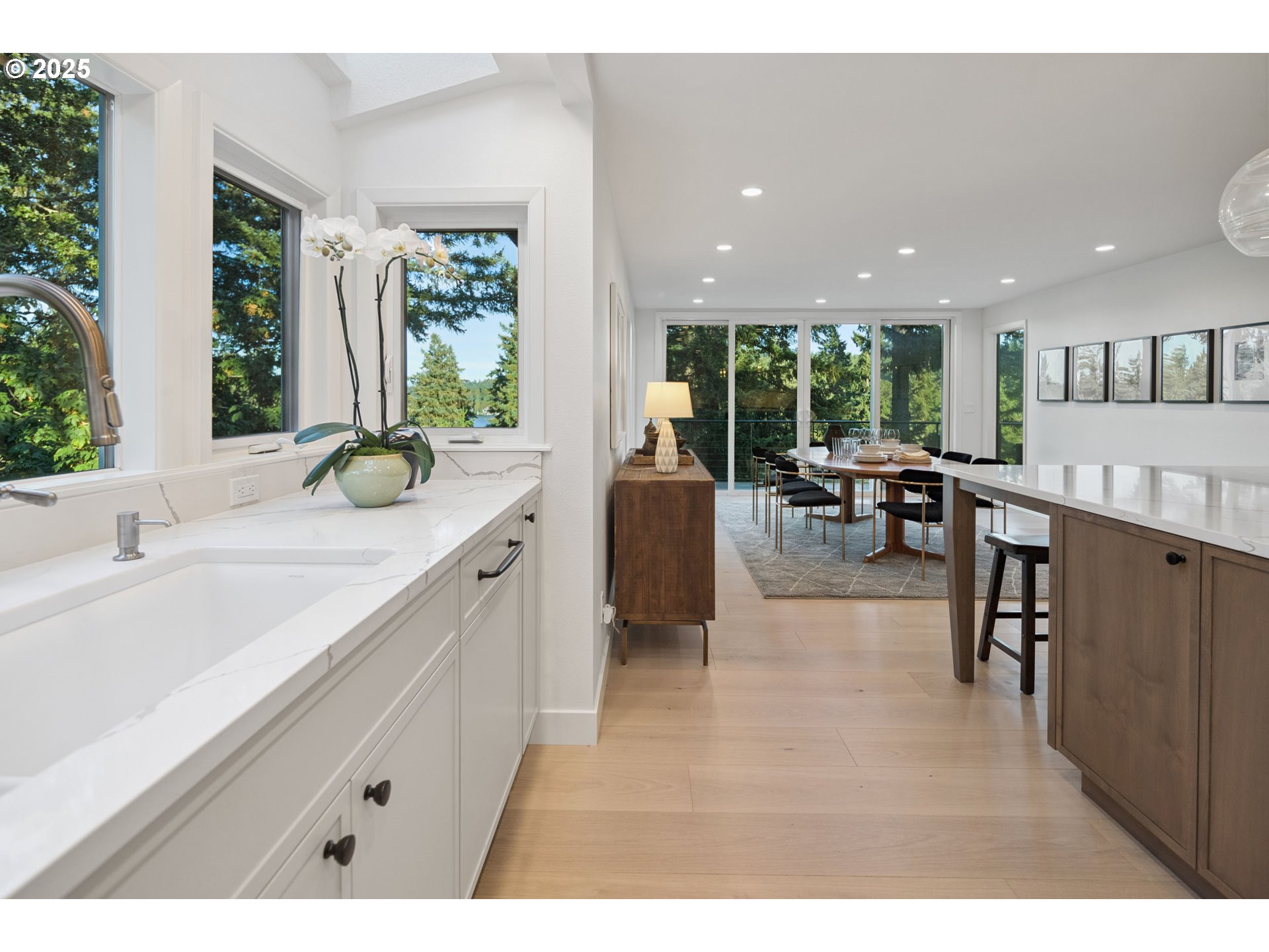 15400 DIAMOND HEAD RD