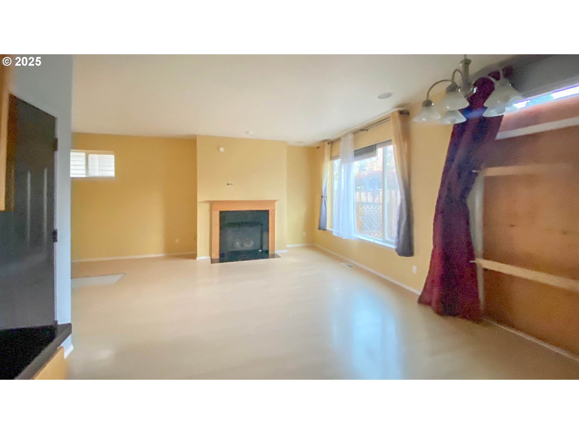 20450 SW ROSEMOUNT ST