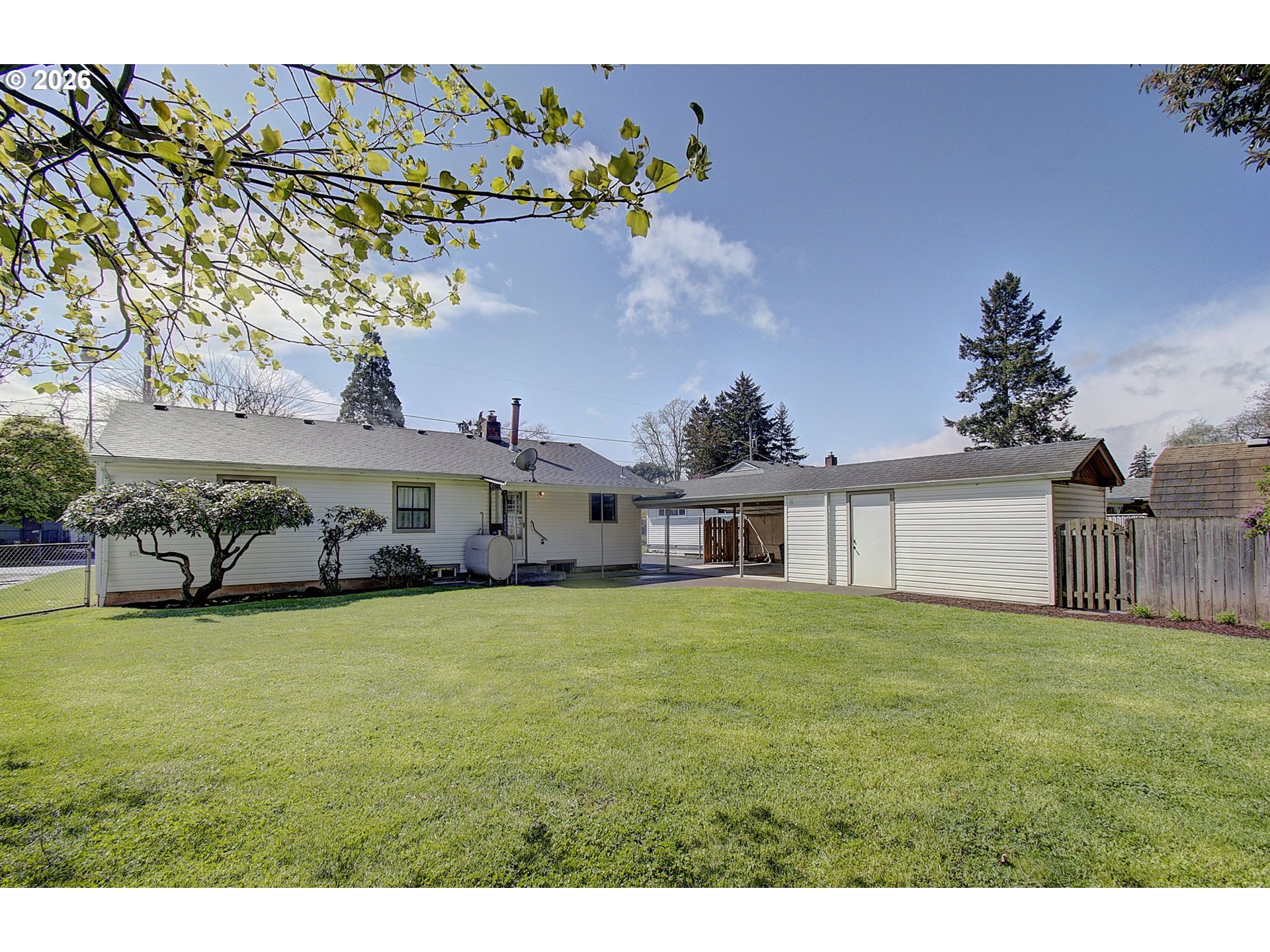 12429 SE MILL CT