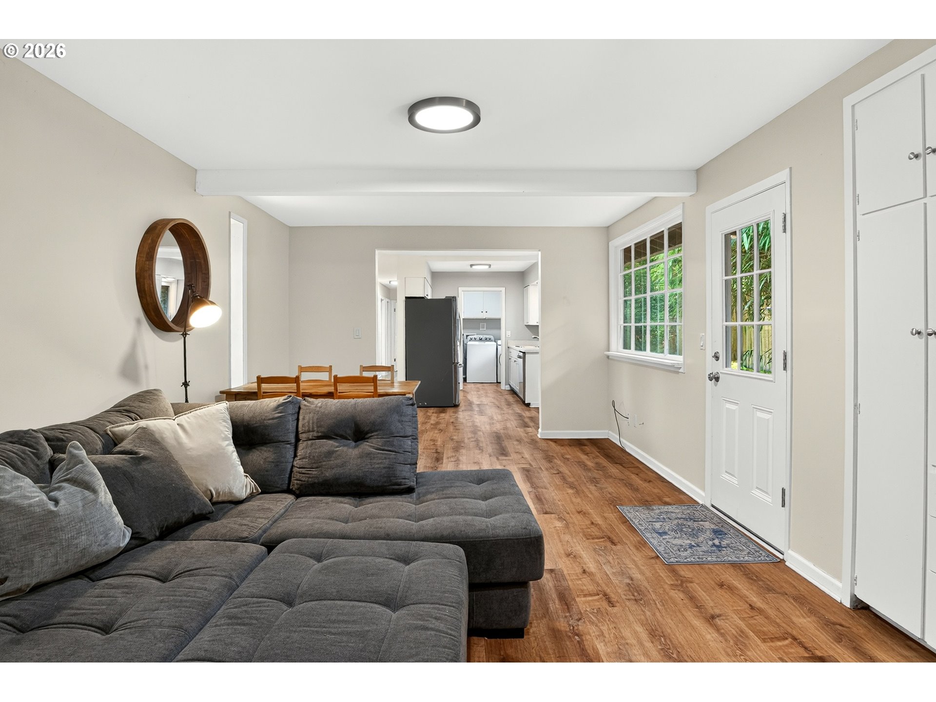 16184 LAKE FOREST BLVD