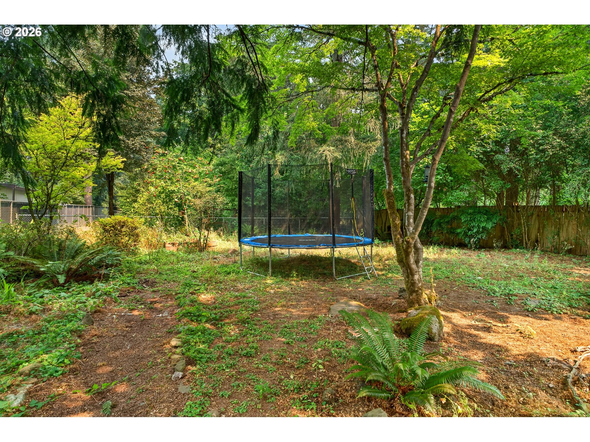 16184 LAKE FOREST BLVD